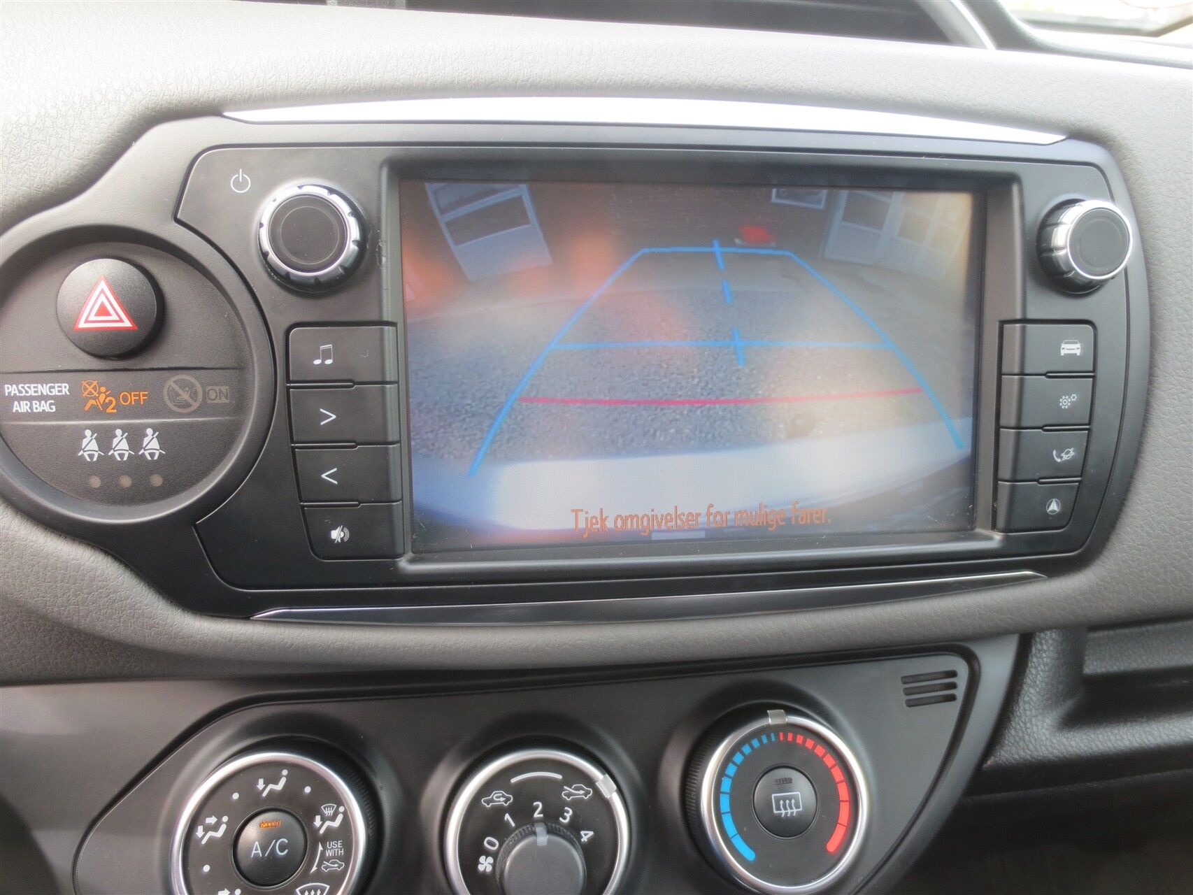 Billede af Toyota Yaris 1,0 VVT-I T2 69HK 5d