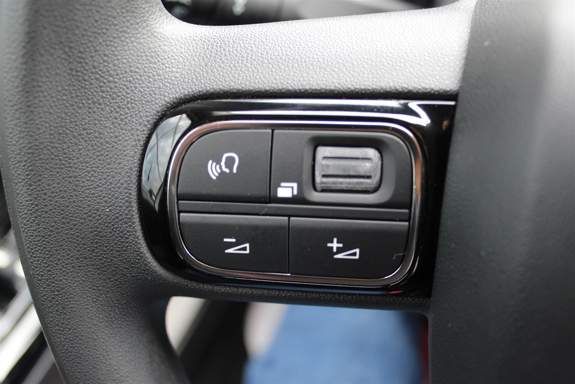 Billede af Citroën C3 1,2 PureTech Shine 83HK 5d