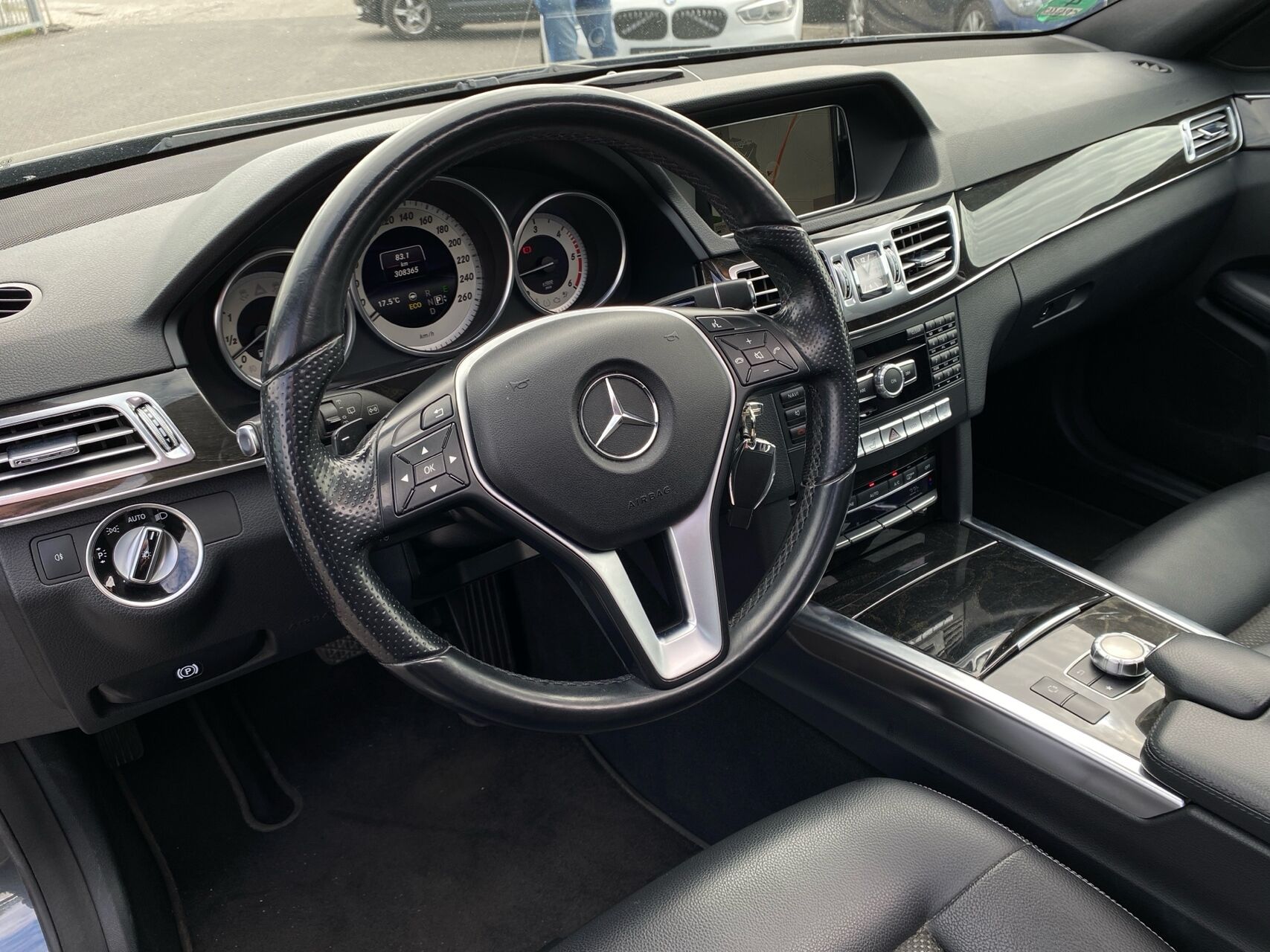 Billede af Mercedes-Benz E220 d T 2,1 CDI BlueEfficiency 170HK Stc Aut.