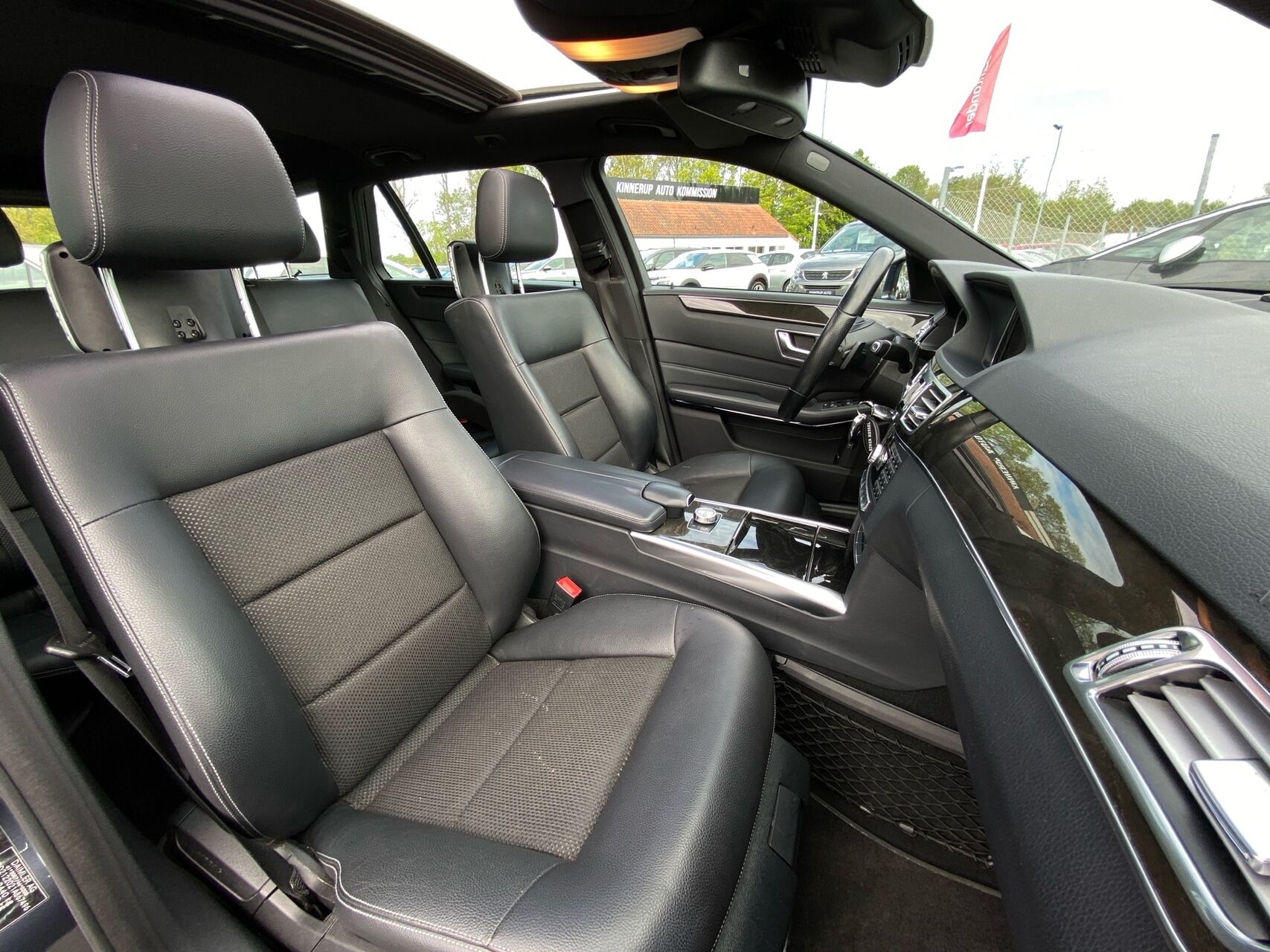 Billede af Mercedes-Benz E220 d T 2,1 CDI BlueEfficiency 170HK Stc Aut.