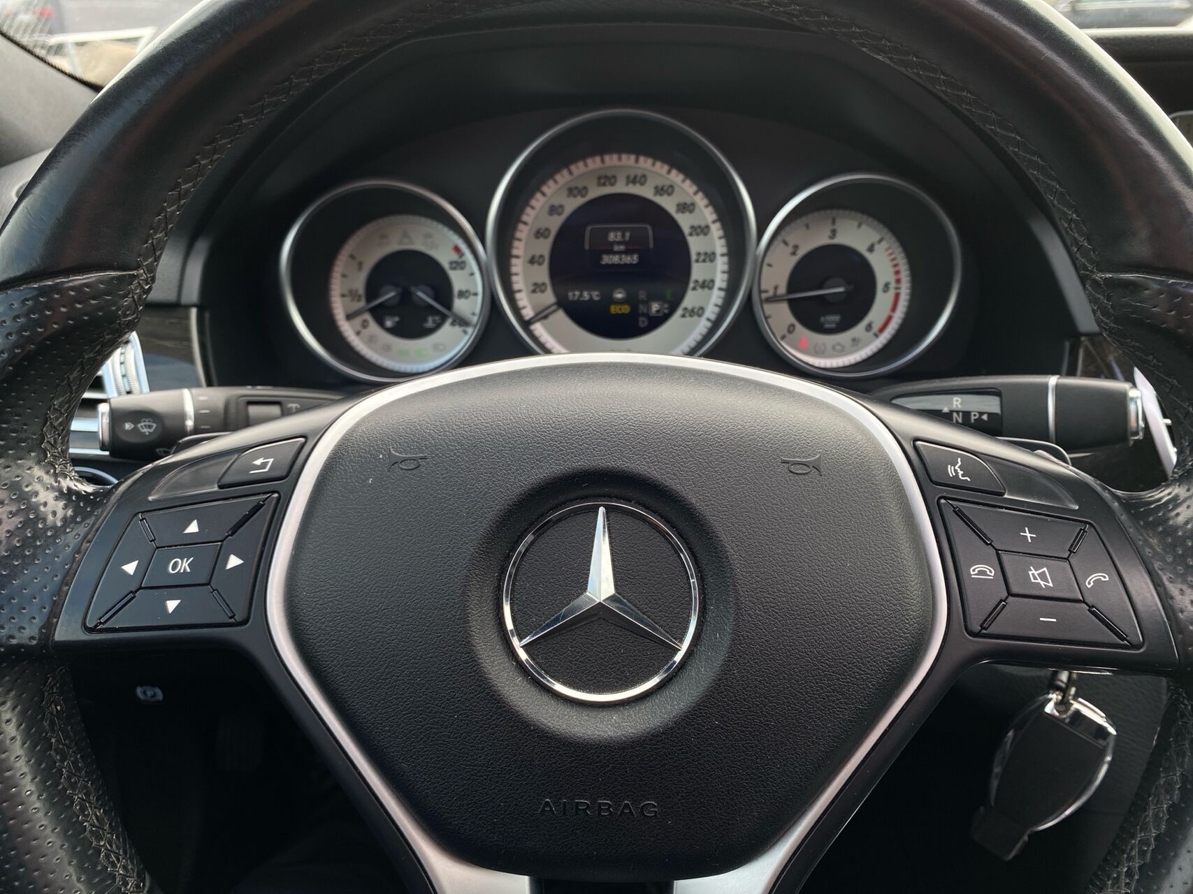 Billede af Mercedes-Benz E220 d T 2,1 CDI BlueEfficiency 170HK Stc Aut.