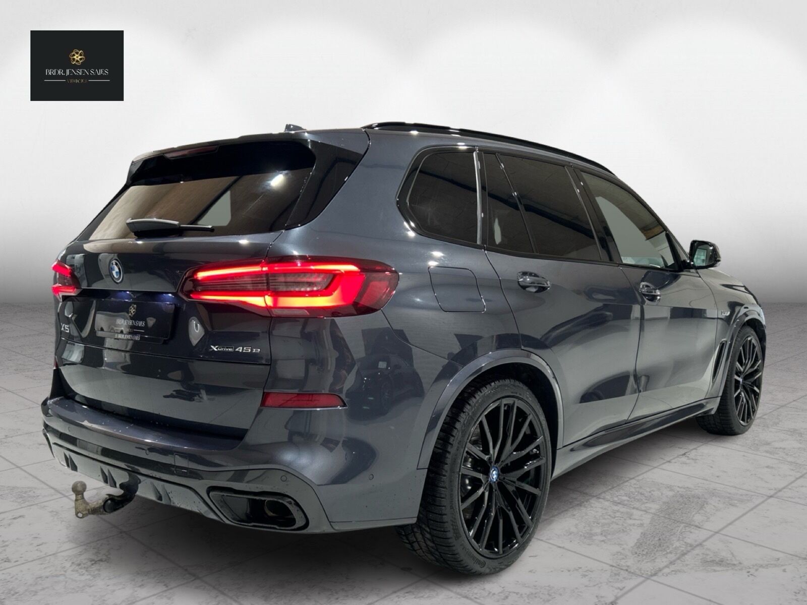 Billede af BMW X5 45e 3,0 Plugin-hybrid M-Sport XDrive Steptronic 399HK 5d 8g Aut.
