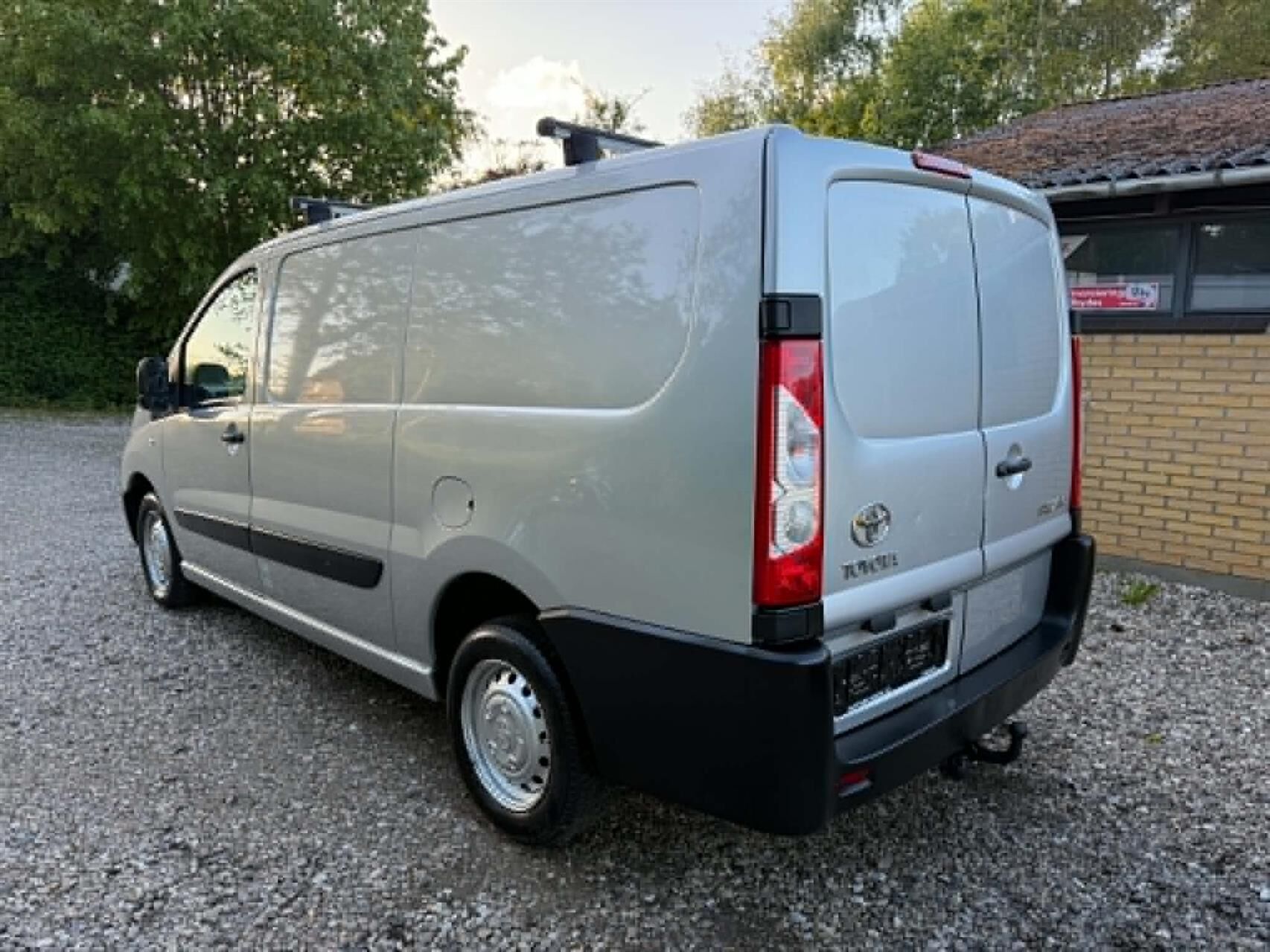 Billede af Toyota Proace L2H1 1,6 D-4D T0 Splitbagdør 90HK Van 6g