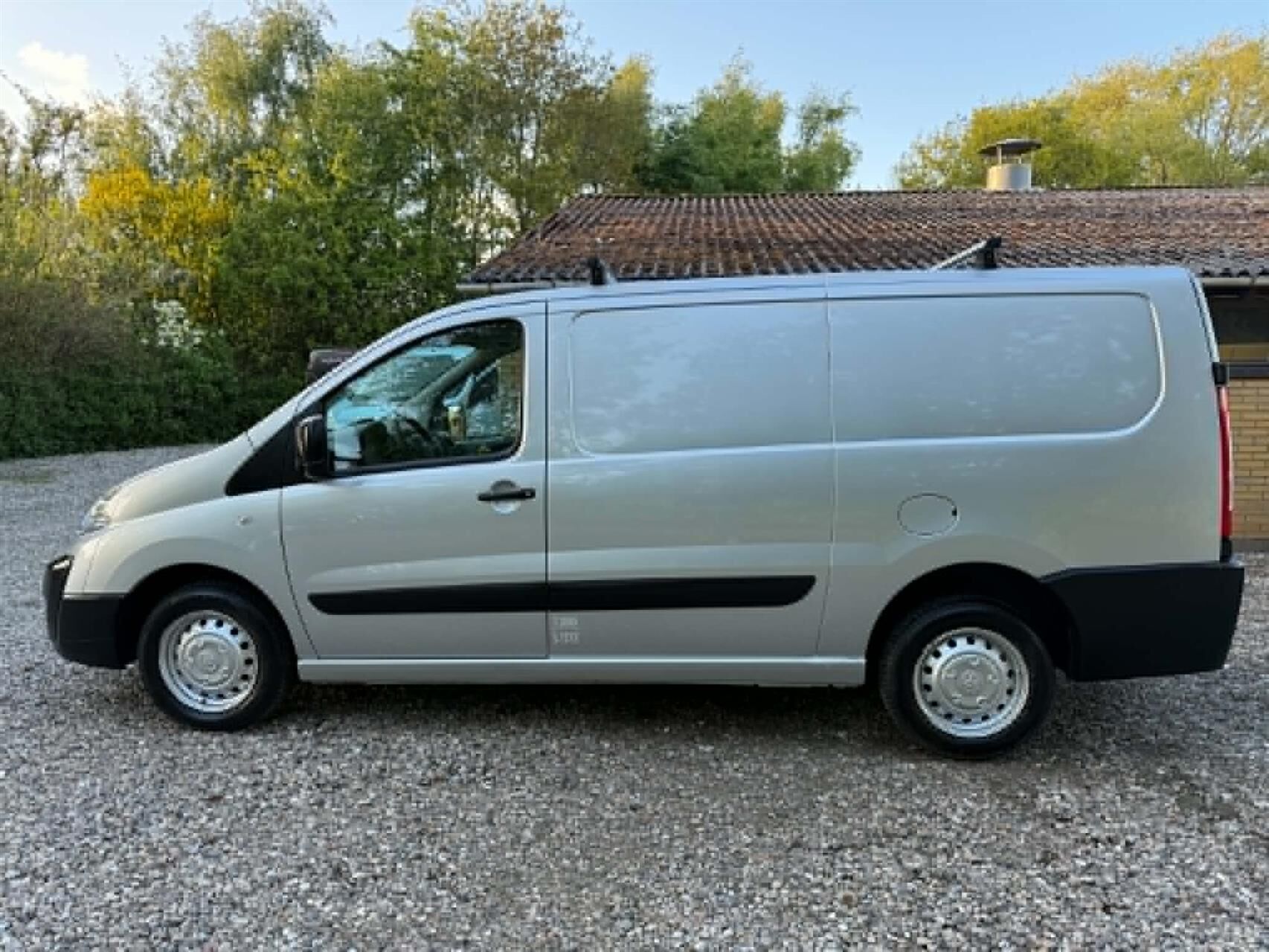 Billede af Toyota Proace L2H1 1,6 D-4D T0 Splitbagdør 90HK Van 6g