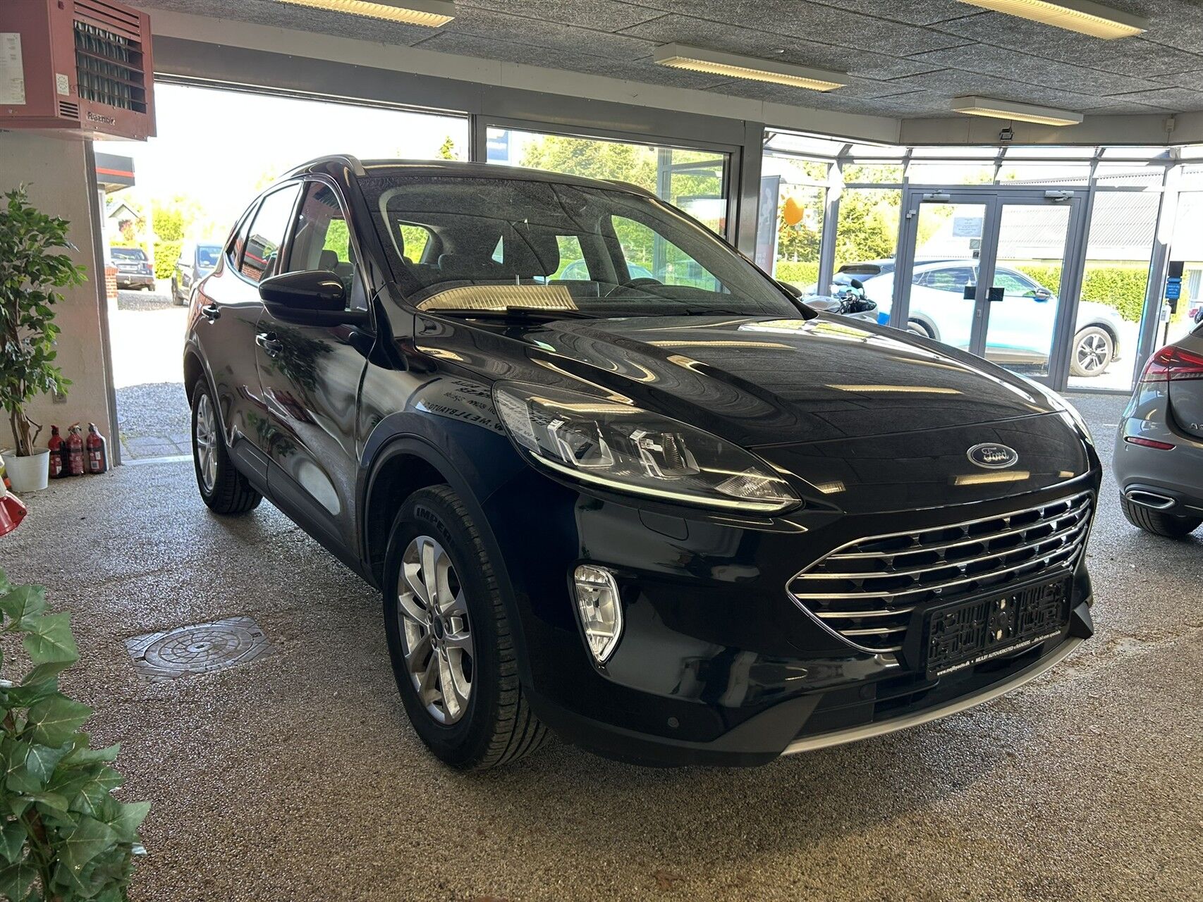 Billede af Ford Kuga 2,5 Plugin-hybrid Titanium CVT 225HK 5d Trinl. Gear