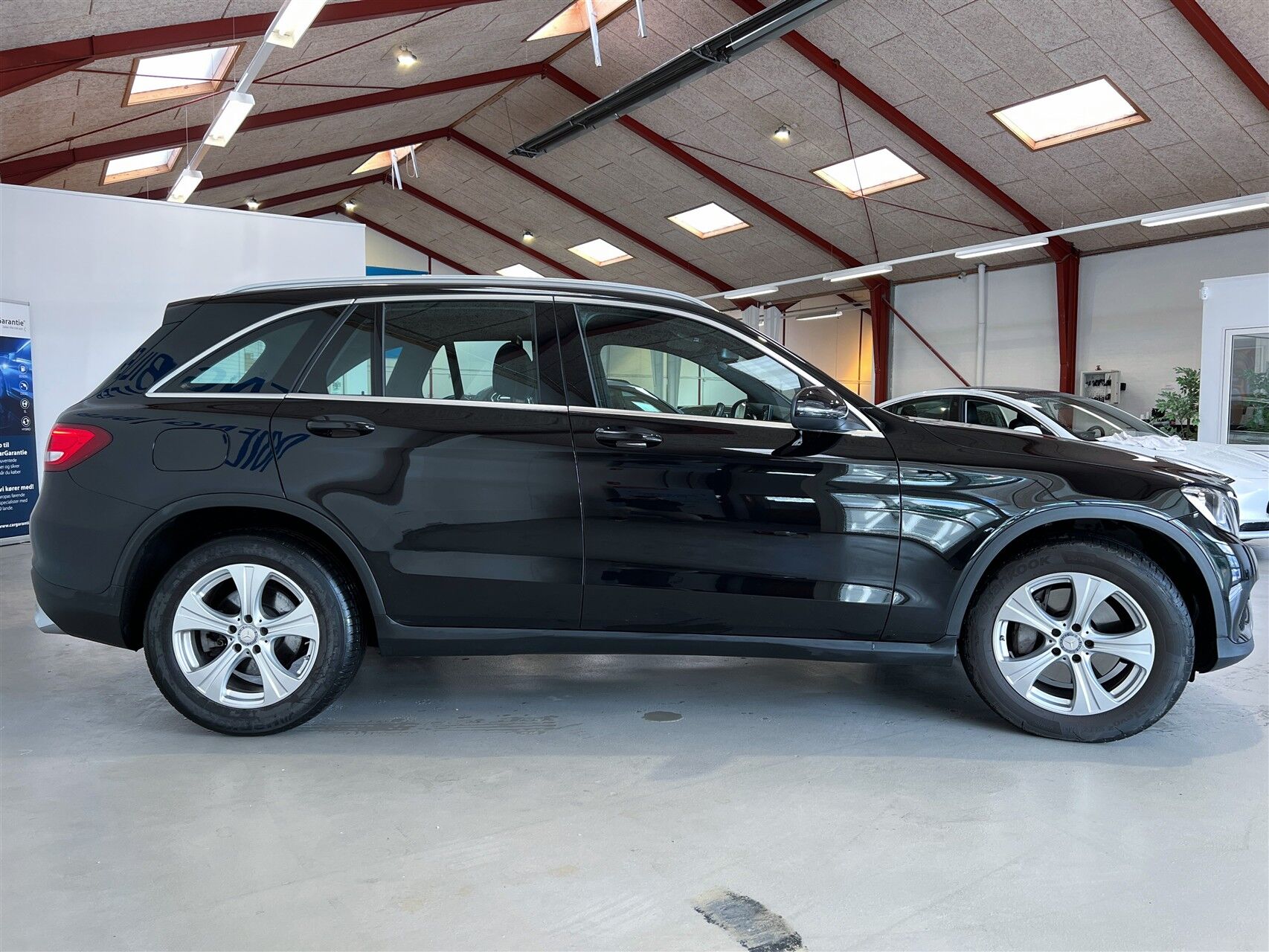 Billede af Mercedes-Benz GLC220 d 2,1 D 4Matic 9G-Tronic 170HK Van 9g Aut.