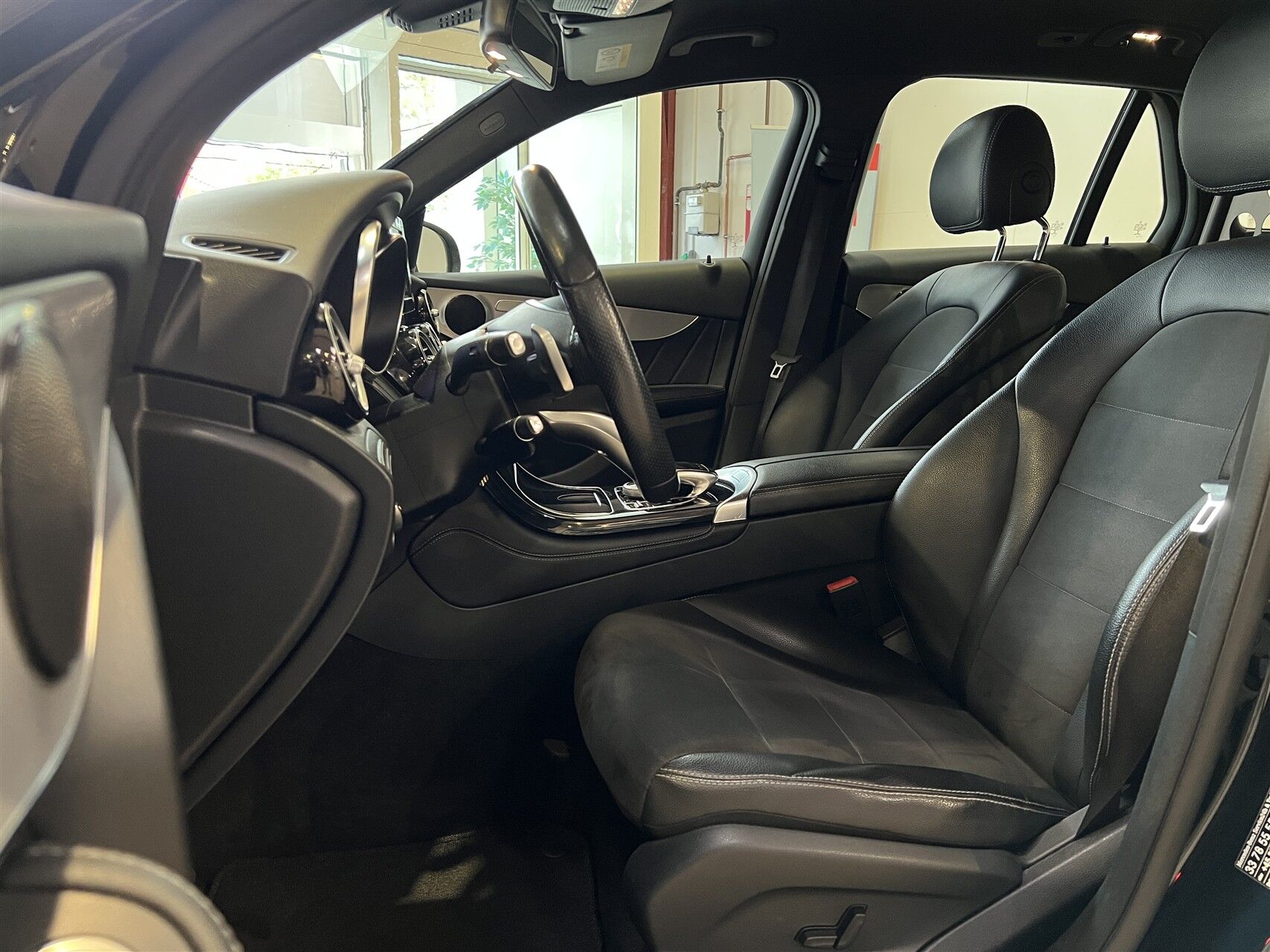 Billede af Mercedes-Benz GLC220 d 2,1 D 4Matic 9G-Tronic 170HK Van 9g Aut.