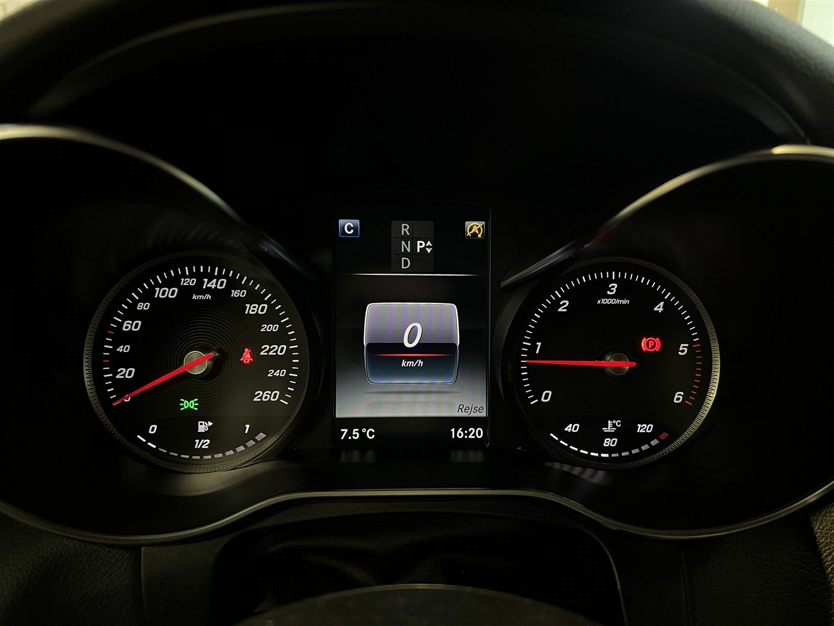 Billede af Mercedes-Benz GLC220 d 2,1 D 4Matic 9G-Tronic 170HK Van 9g Aut.