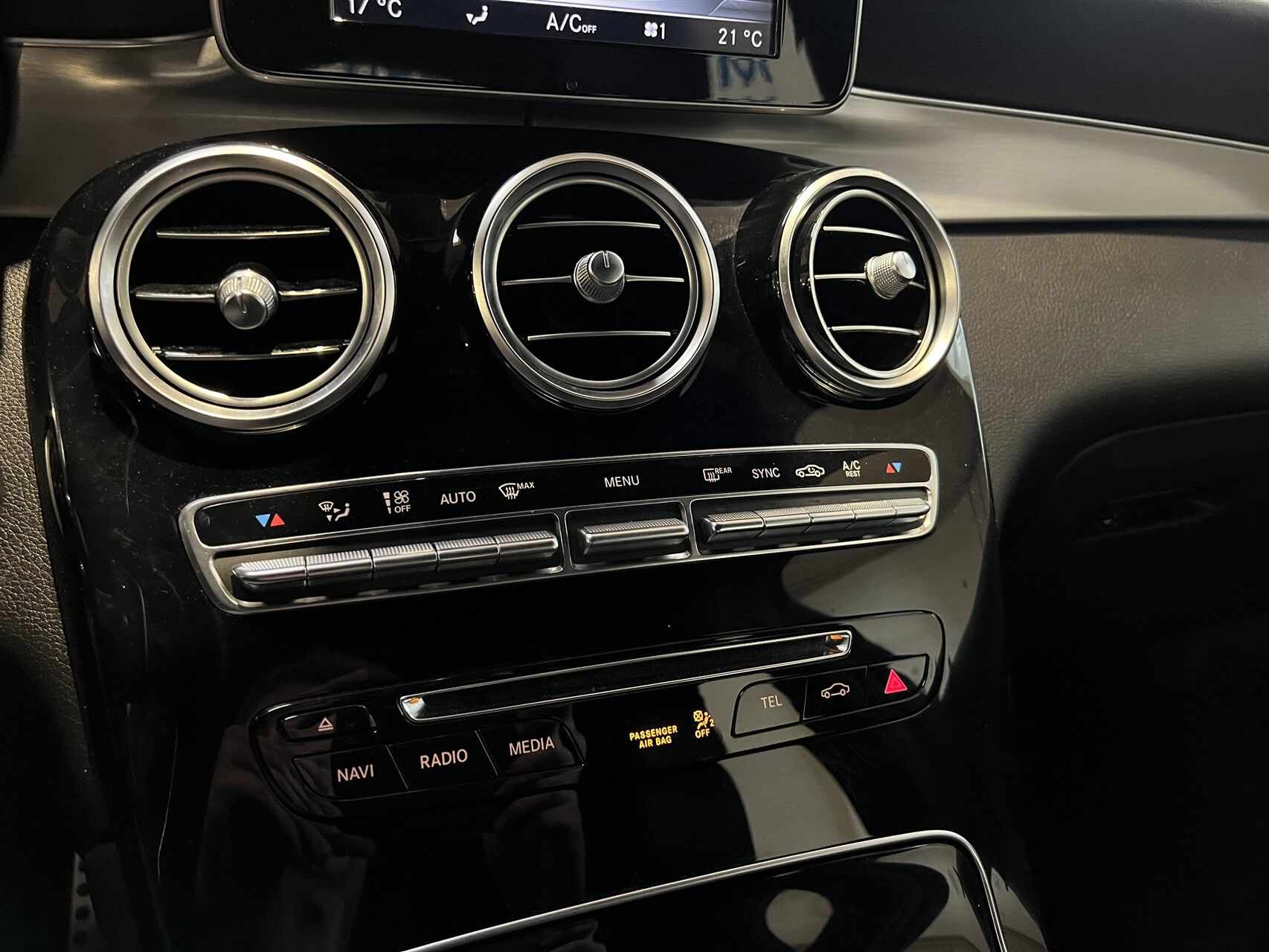 Billede af Mercedes-Benz GLC220 d 2,1 D 4Matic 9G-Tronic 170HK Van 9g Aut.