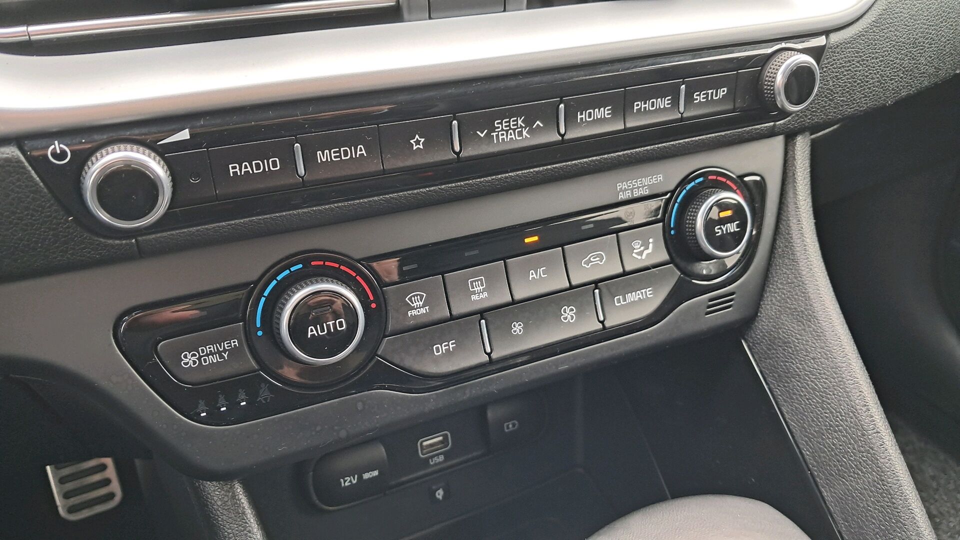 Billede af Kia Niro 1,6 GDI PHEV  Plugin-hybrid Advance DCT 141HK 5d 6g Aut.