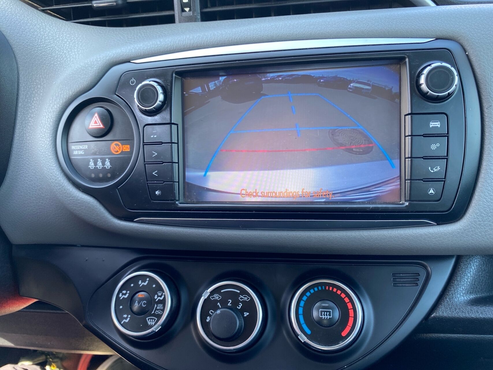Billede af Toyota Yaris 1,0 VVT-I T2 69HK 5d