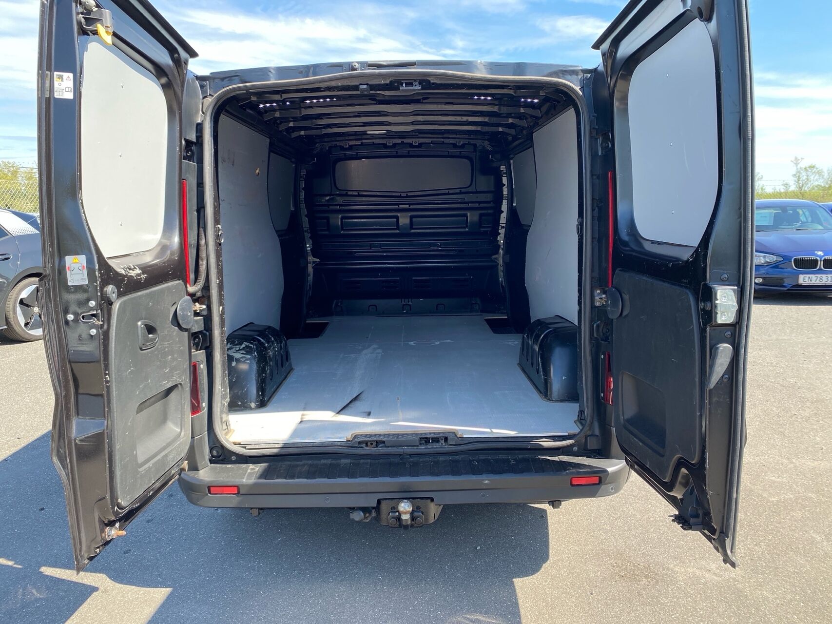 Billede af Renault Trafic T29 L2H1 2,0 DCI 170HK Van 6g Aut.