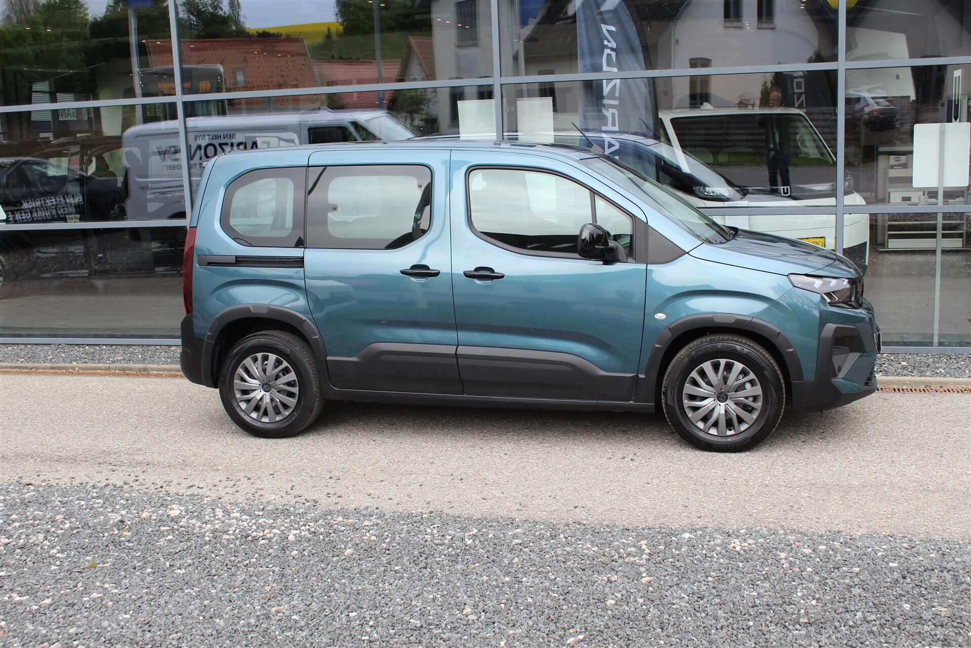 Billede af Peugeot e-Rifter L1 EL Allure 136HK Aut.