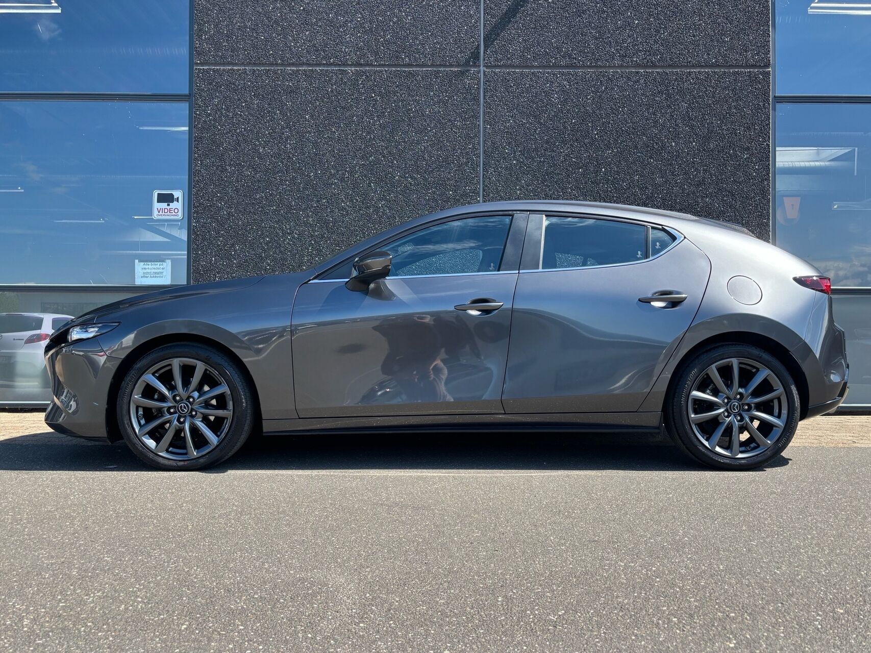 Billede af Mazda 3 2,0 Skyactiv-G  Mild hybrid Sky 150HK 5d 6g Aut.