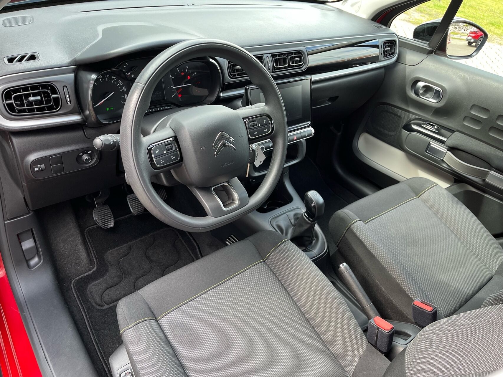 Billede af Citroën C3 1,2 PureTech Shine 83HK 5d
