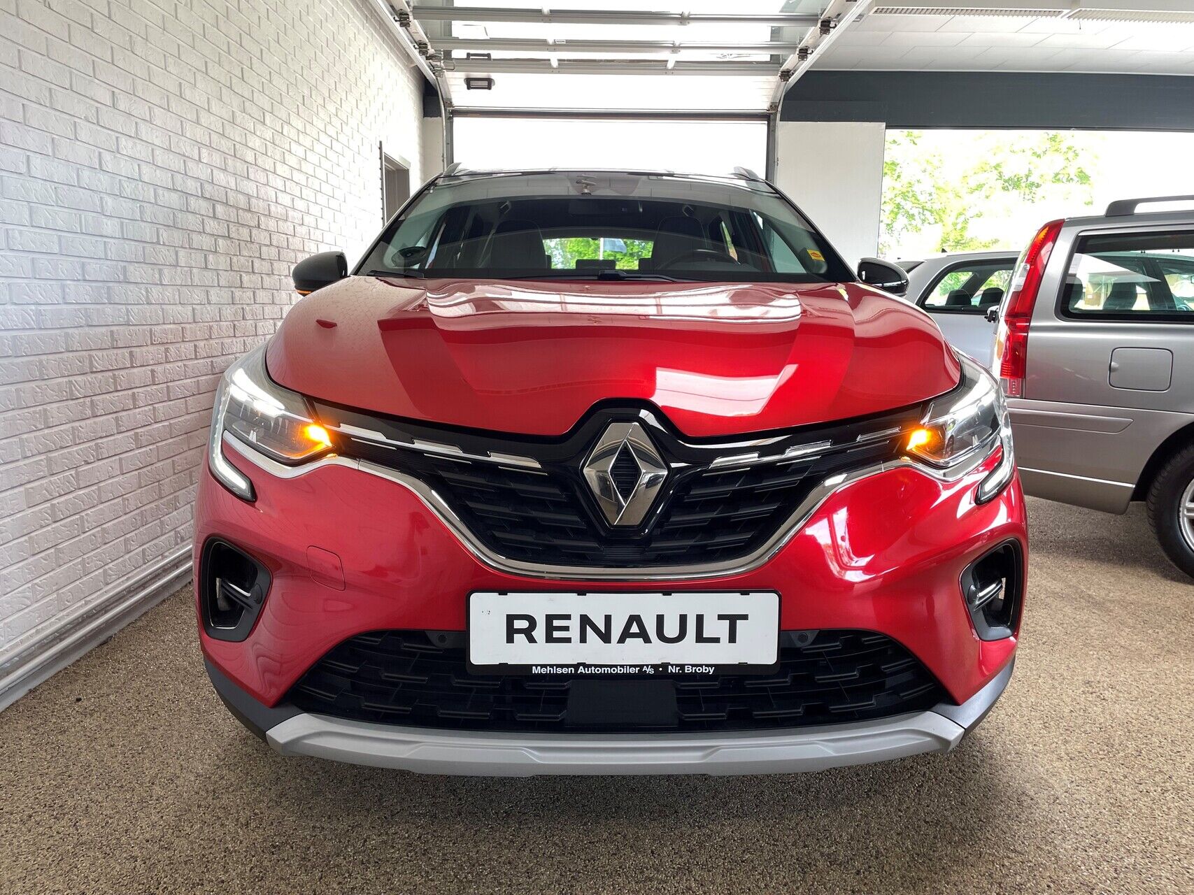 Billede af Renault Captur 1,6 E-TECH  Plugin-hybrid Intens 160HK 5d Aut.