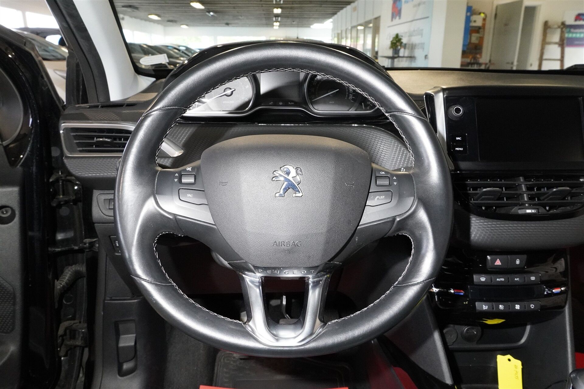 Billede af Peugeot 2008 1,5 BlueHDi Allure 100HK 5d 6g