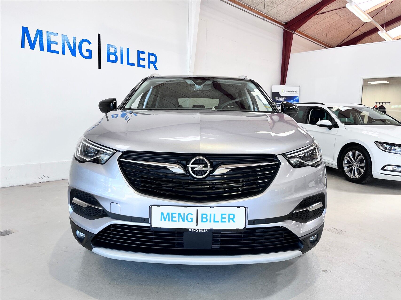 Billede af Opel Grandland X 1,6 PHEV  Plugin-hybrid Cosmo Prestige Pack 225HK 5d 8g Aut.