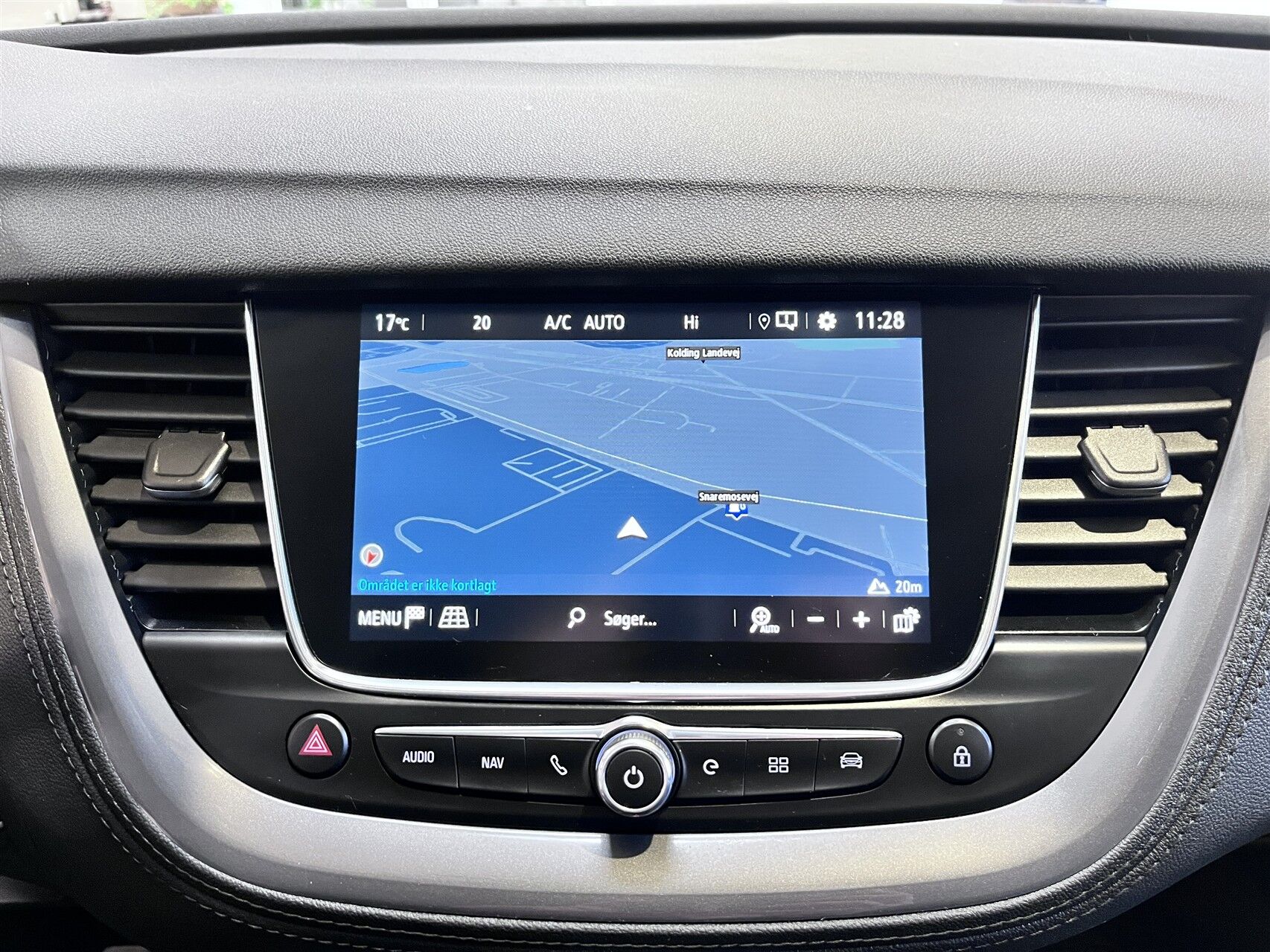Billede af Opel Grandland X 1,6 PHEV  Plugin-hybrid Cosmo Prestige Pack 225HK 5d 8g Aut.