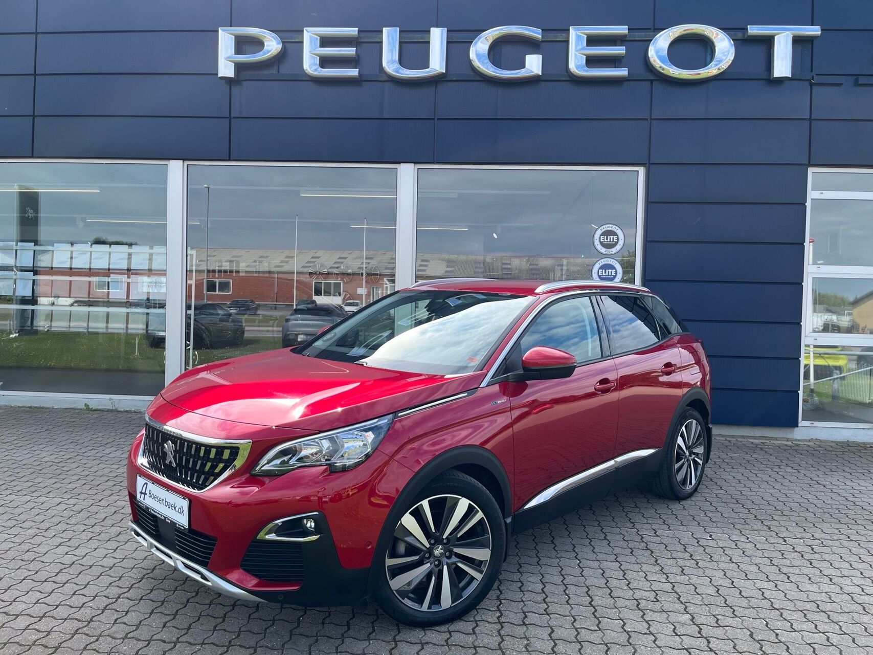 Billede af Peugeot 3008 1,6 PureTech  Plugin-hybrid Allure LTD EAT8 225HK 5d 8g Aut.