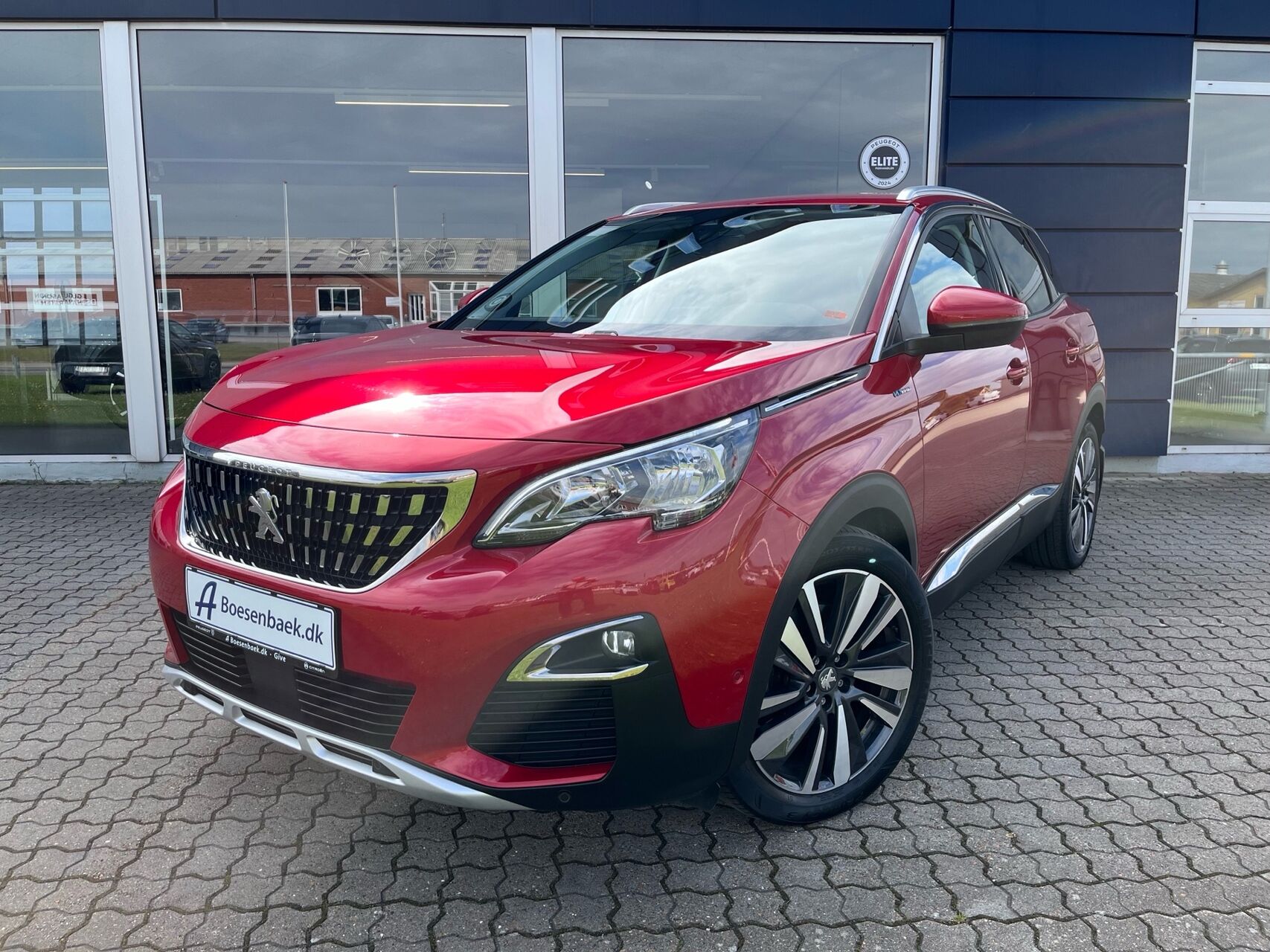 Billede af Peugeot 3008 1,6 PureTech  Plugin-hybrid Allure LTD EAT8 225HK 5d 8g Aut.