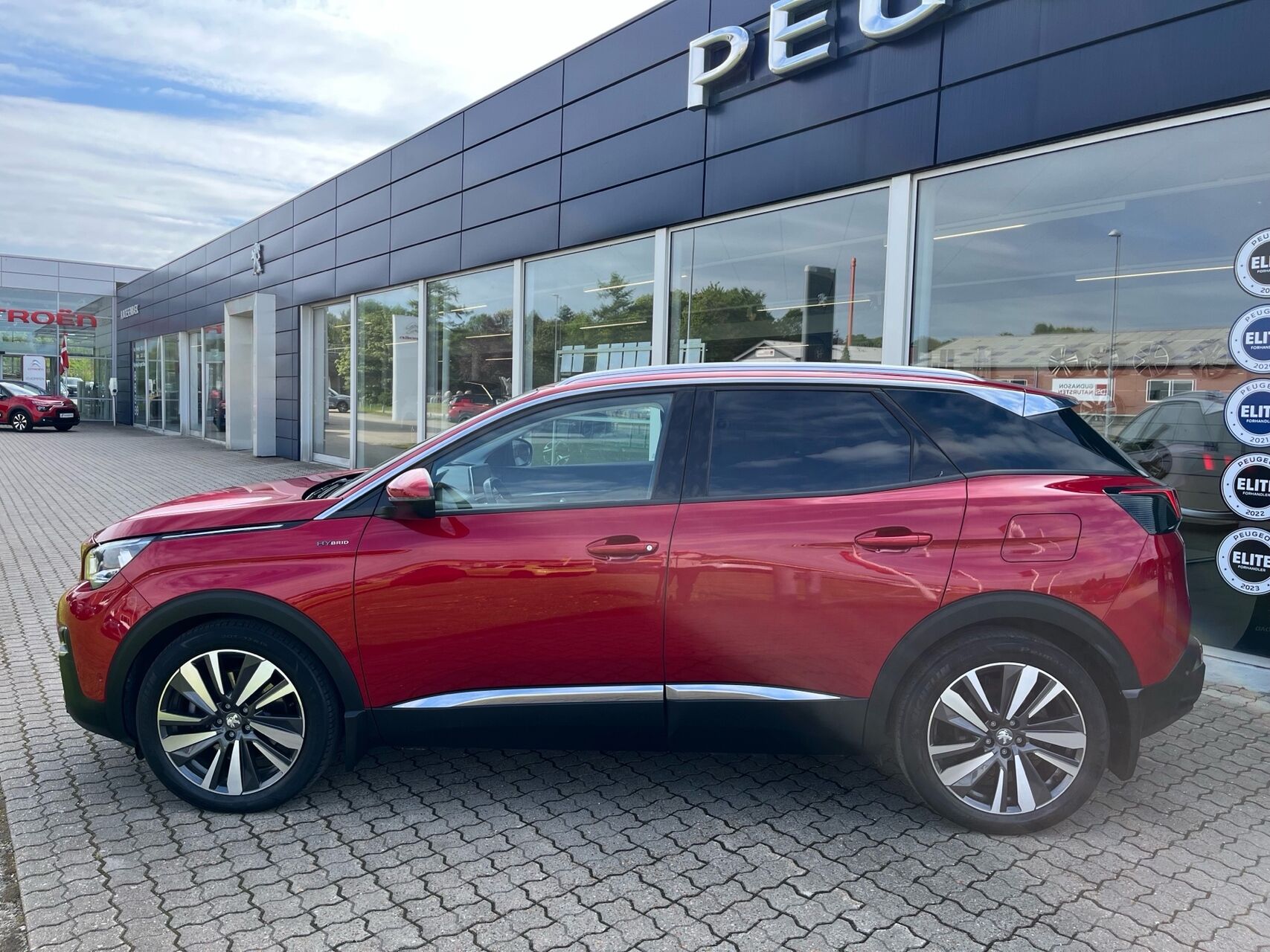 Billede af Peugeot 3008 1,6 PureTech  Plugin-hybrid Allure LTD EAT8 225HK 5d 8g Aut.