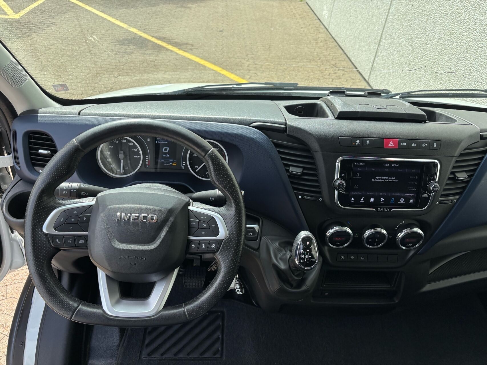 Billede af Iveco Daily 35S16 12m3 2,3 D Forza+ Hi-Matic 156HK Van 8g Aut.