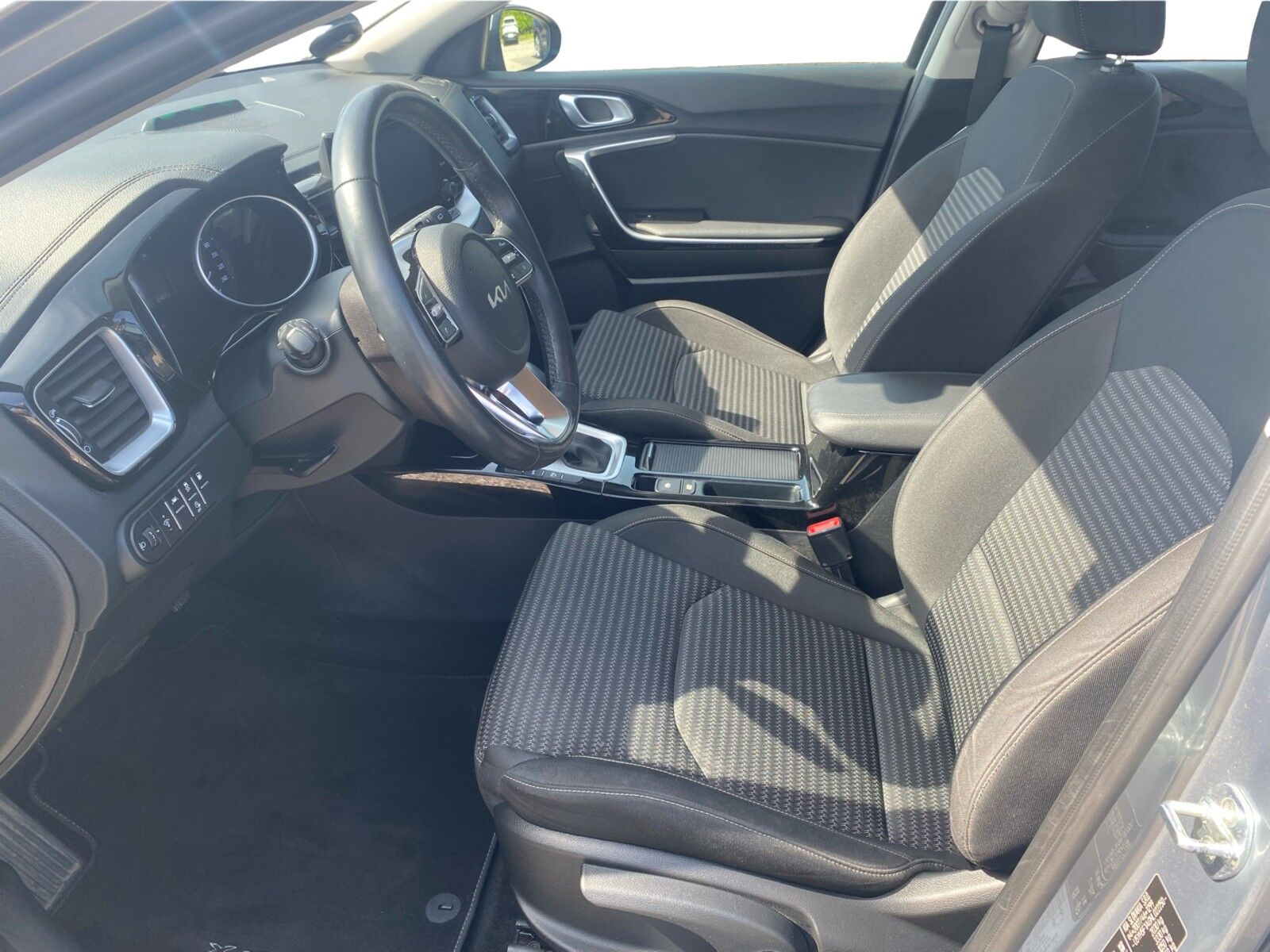 Billede af Kia XCeed 1,6 GDI  Plugin-hybrid Prestige DCT 141HK 5d 6g Aut.