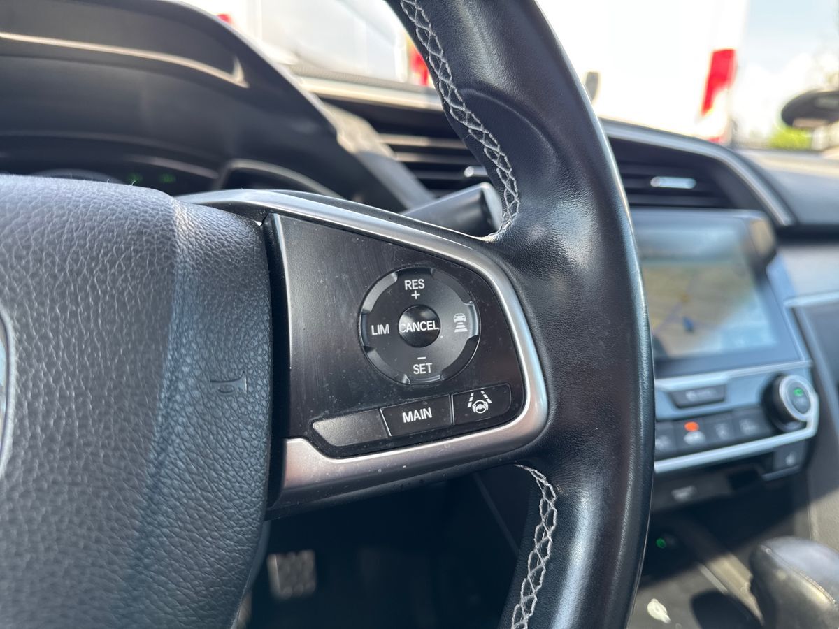 Billede af Honda Civic 1,5 VTEC Turbo Executive Navi CVT 182HK 6g Aut.