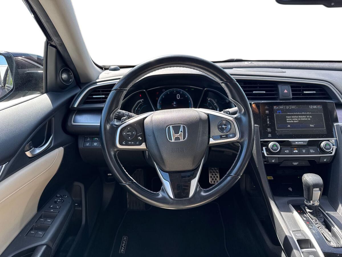 Billede af Honda Civic 1,5 VTEC Turbo Executive Navi CVT 182HK 6g Aut.