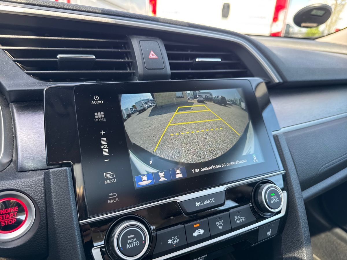 Billede af Honda Civic 1,5 VTEC Turbo Executive Navi CVT 182HK 6g Aut.