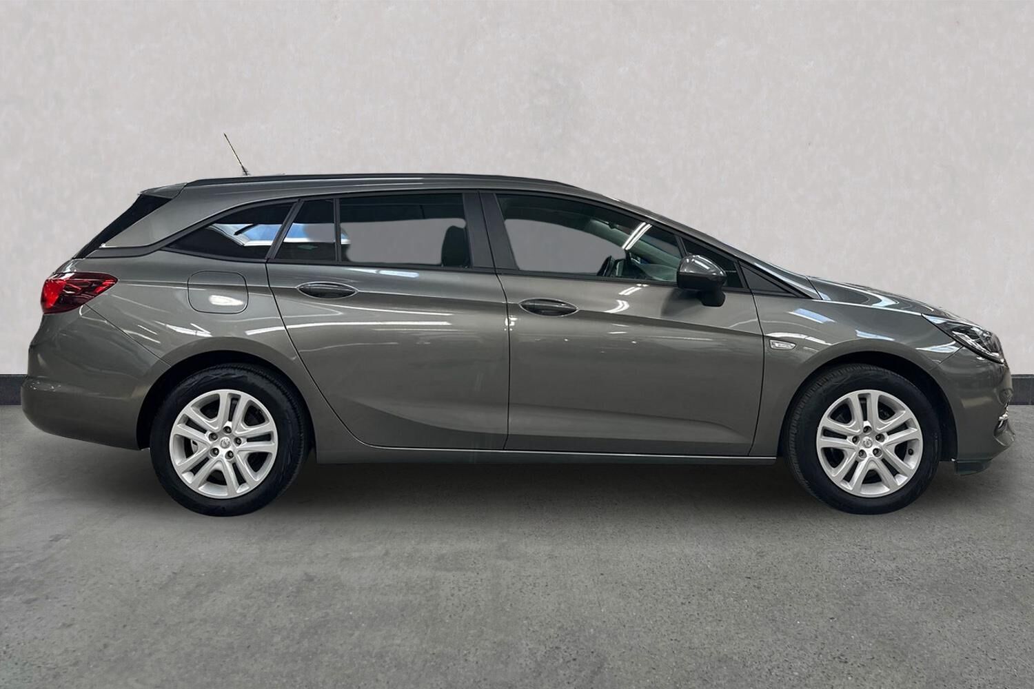 Billede af Opel Astra Sports Tourer 1,2 Turbo Edition 110HK Stc