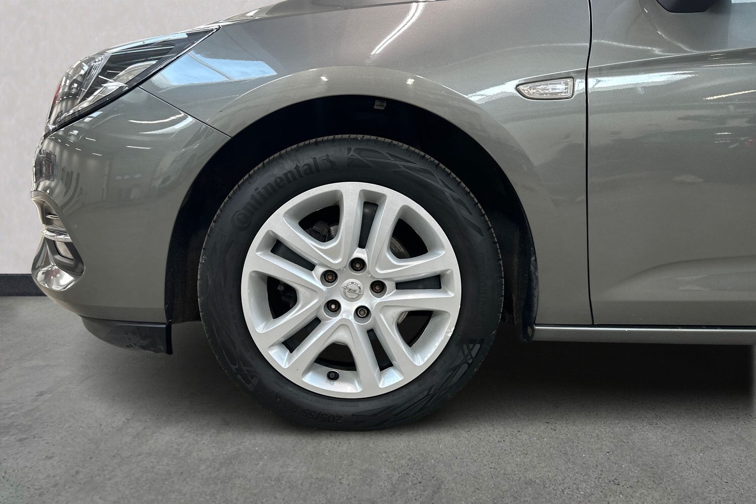 Billede af Opel Astra Sports Tourer 1,2 Turbo Edition 110HK Stc
