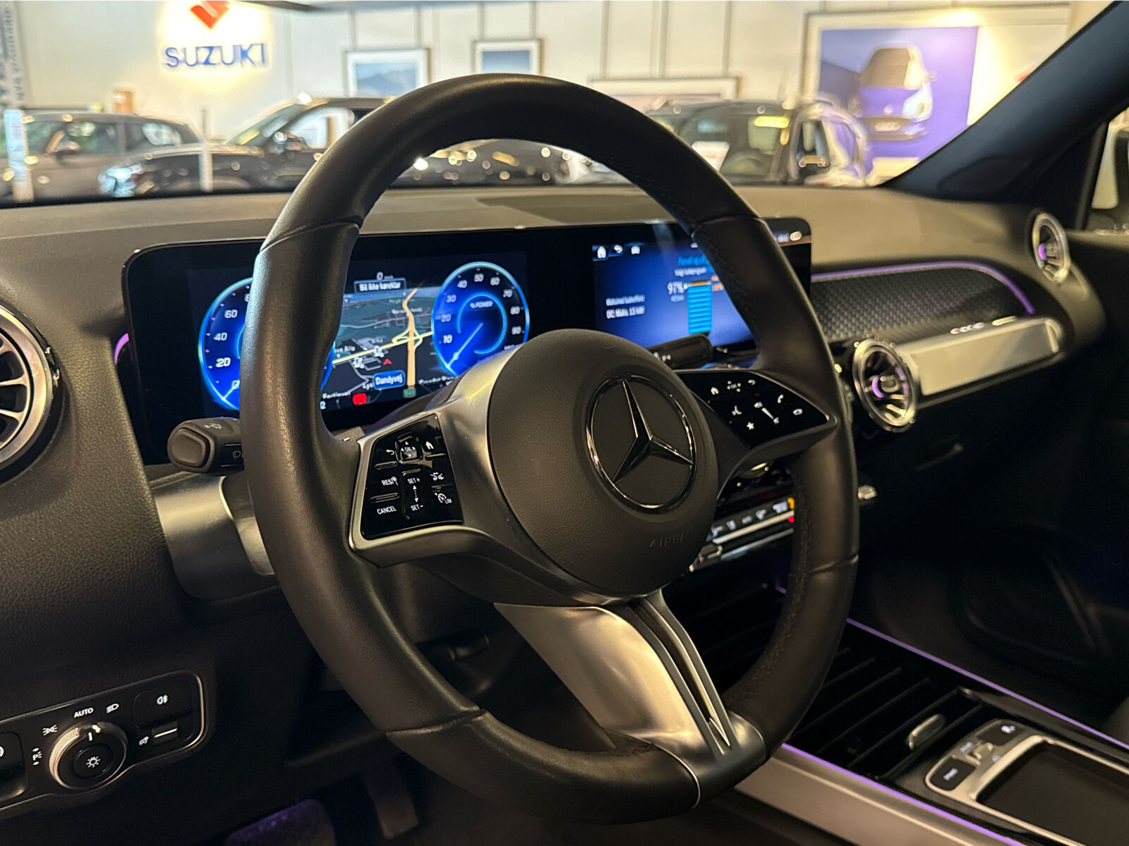 Billede af Mercedes-Benz EQB 250+ EL Progressive 7 pers. 190HK 5d Aut.