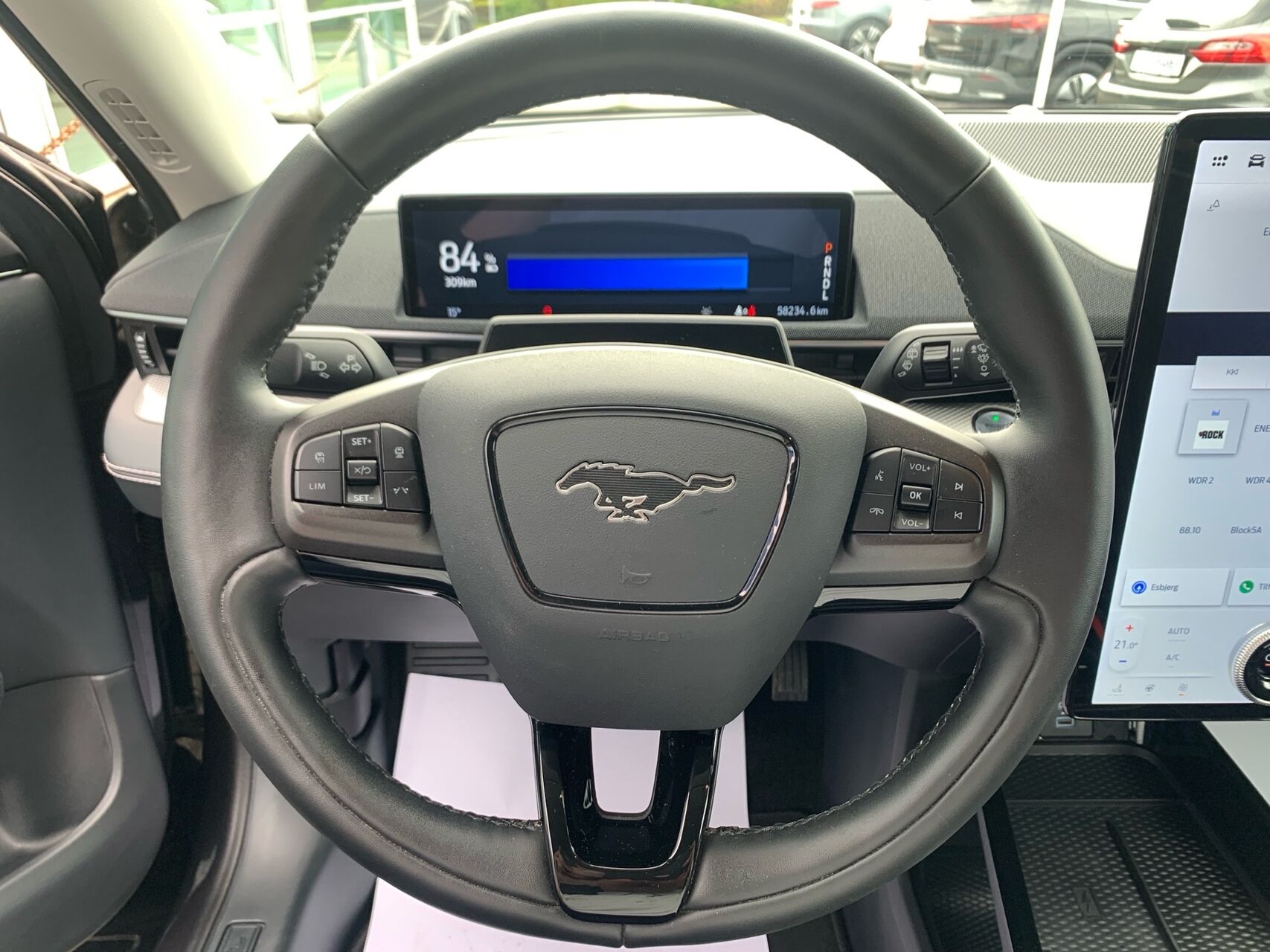 Billede af Ford Mustang Mach-E EL SR 269HK 5d Aut.