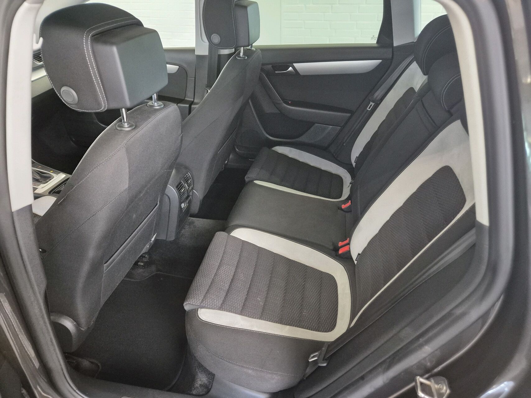Billede af VW Passat Variant 2,0 TSI R-Line DSG 211HK Stc 6g Aut.