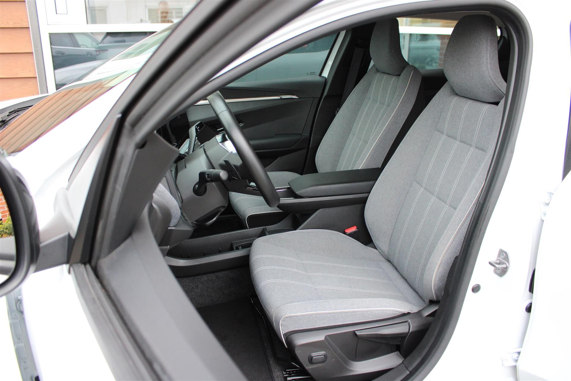 Billede af Renault Mégane E-TECH Equilibre 220HK 5d Aut.