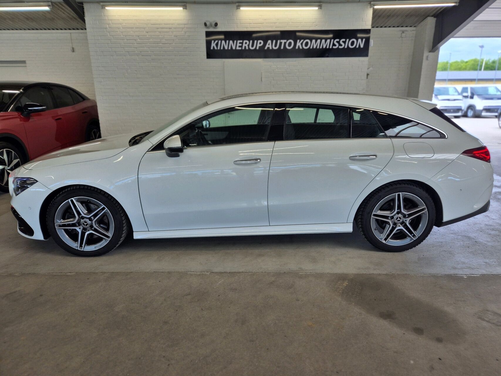 Billede af Mercedes-Benz CLA200 d Shooting Brake 2,0 CDI AMG Line 8G-DCT 150HK Stc 8g Aut.