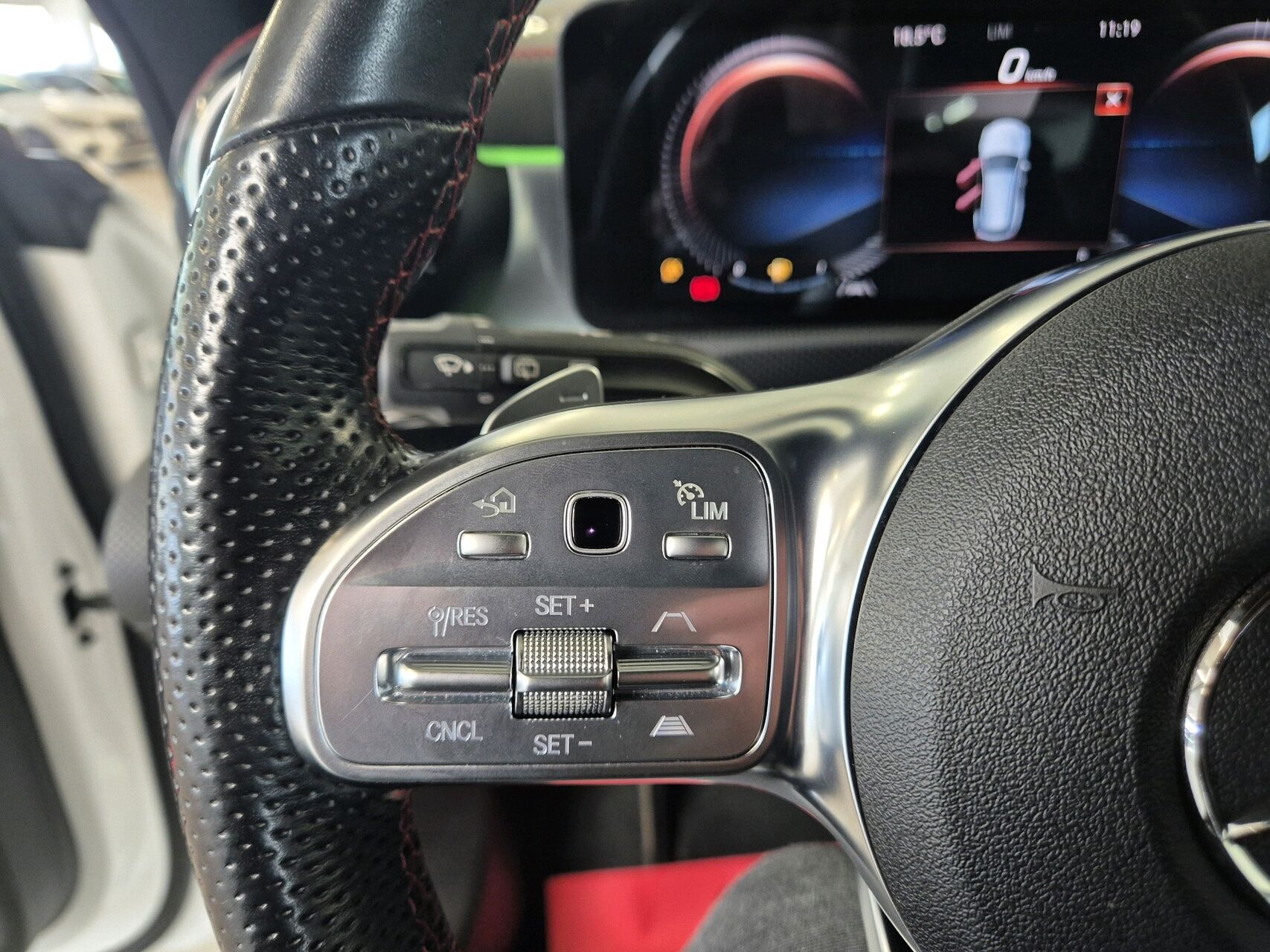 Billede af Mercedes-Benz CLA200 d Shooting Brake 2,0 CDI AMG Line 8G-DCT 150HK Stc 8g Aut.