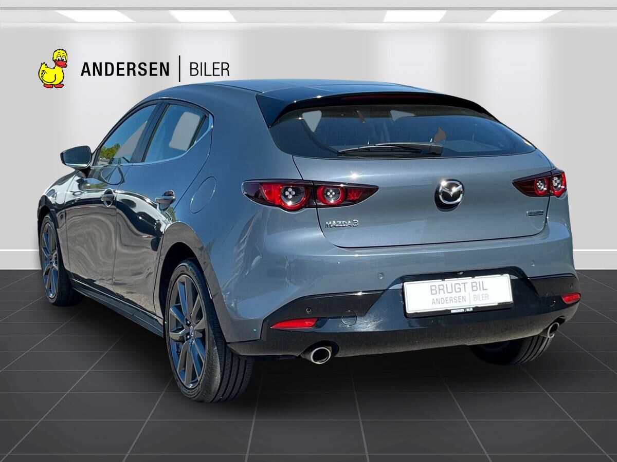 Billede af Mazda 3 2,0 Skyactiv-G  Mild hybrid Sky 122HK 5d 6g