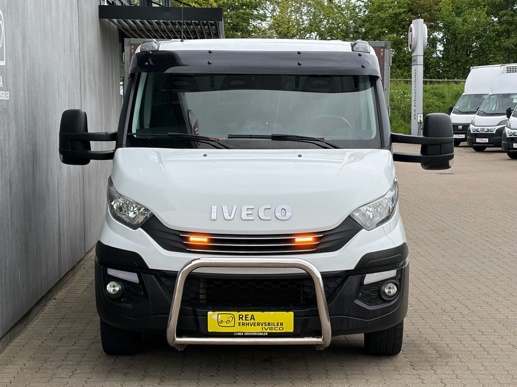 Billede af Iveco Daily 35S16 3750mm 2,3 D 156HK Ladv./Chas. 8g Aut.