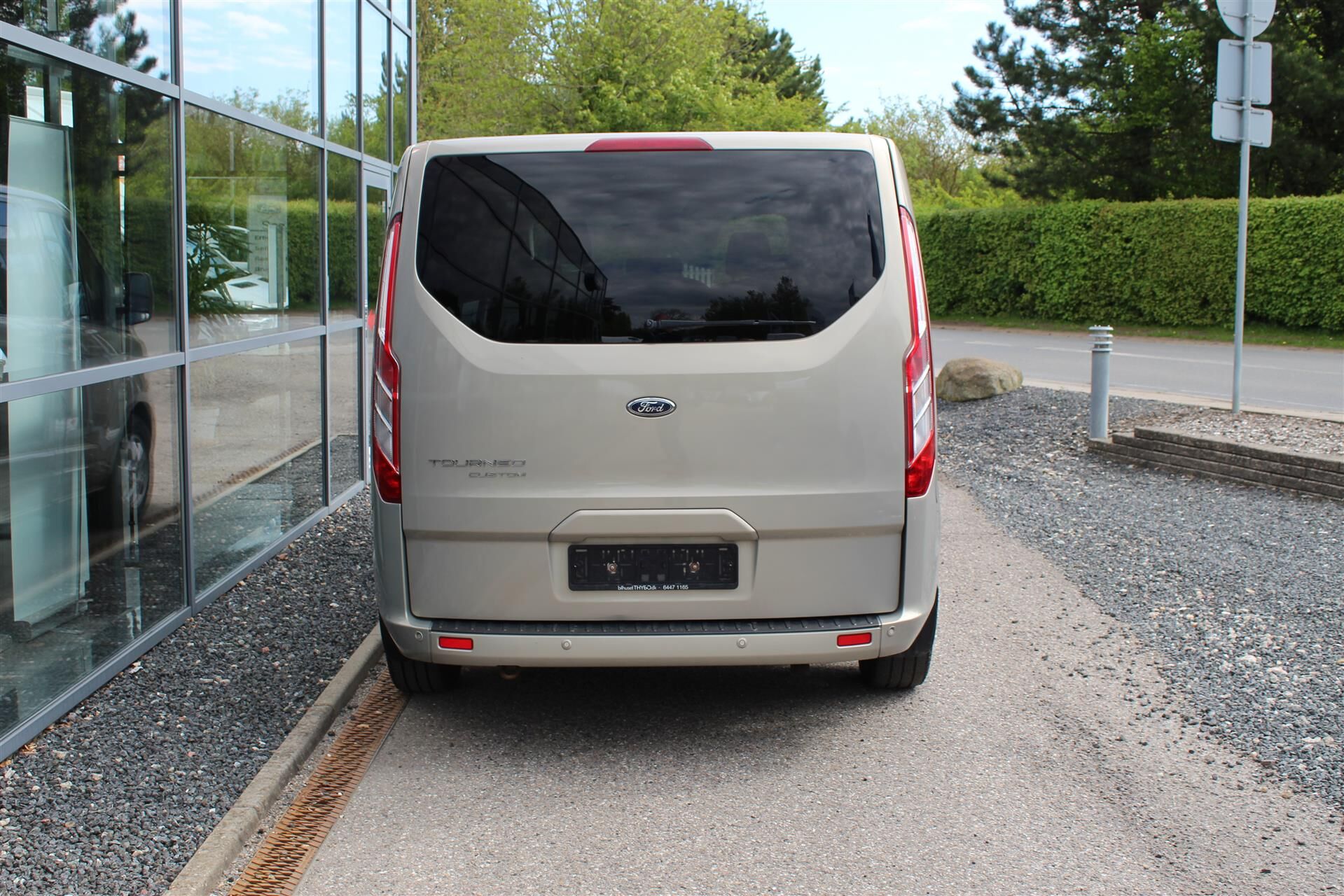Billede af Ford Tourneo Custom 310 L2H1 2,0 TDCi Titanium 130HK 6g