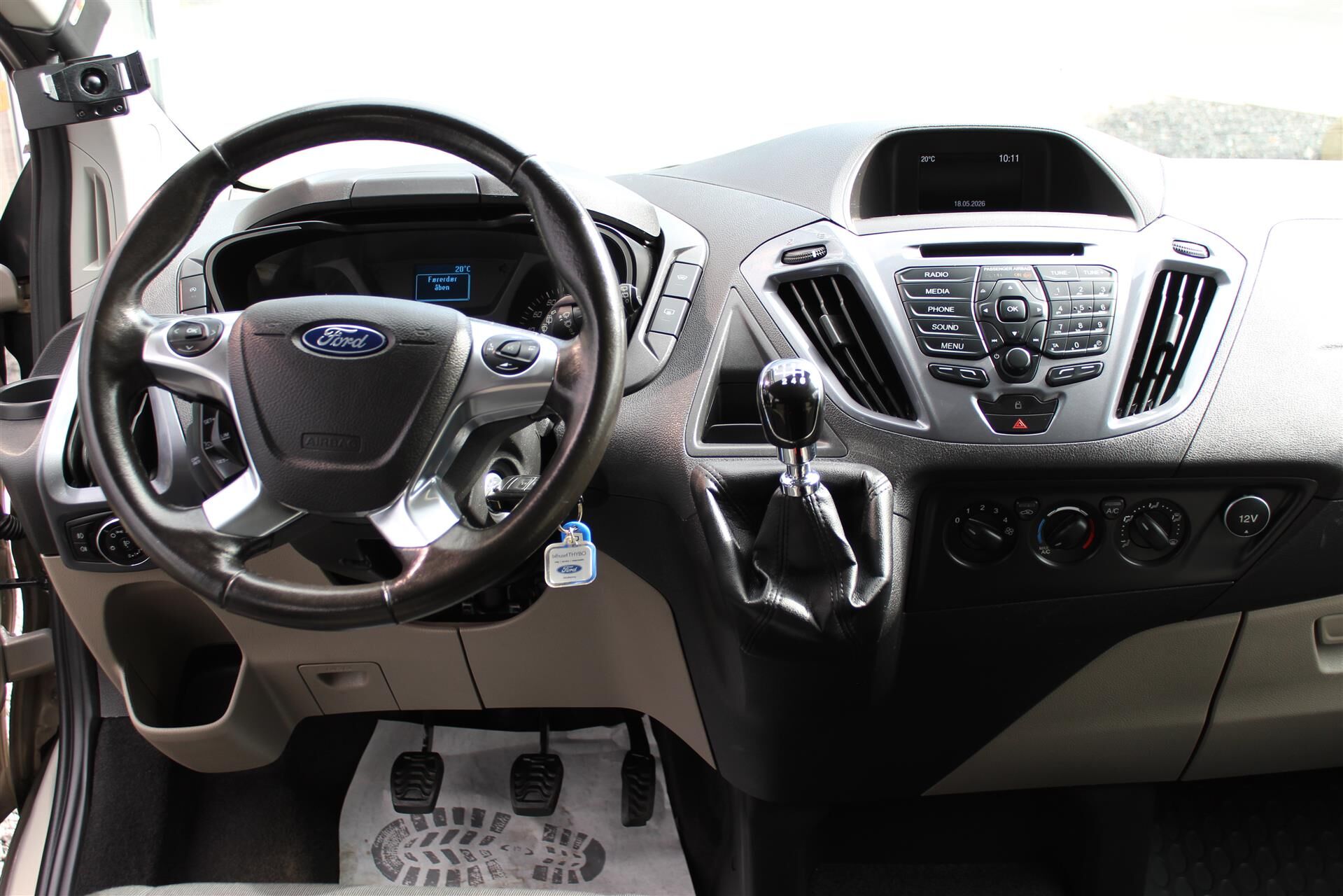 Billede af Ford Tourneo Custom 310 L2H1 2,0 TDCi Titanium 130HK 6g