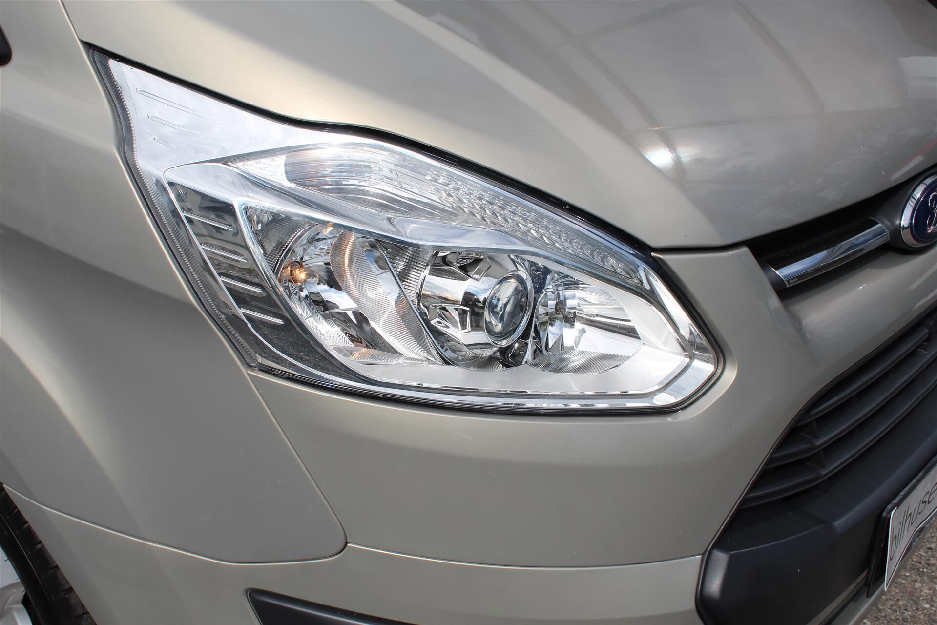 Billede af Ford Tourneo Custom 310 L2H1 2,0 TDCi Titanium 130HK 6g