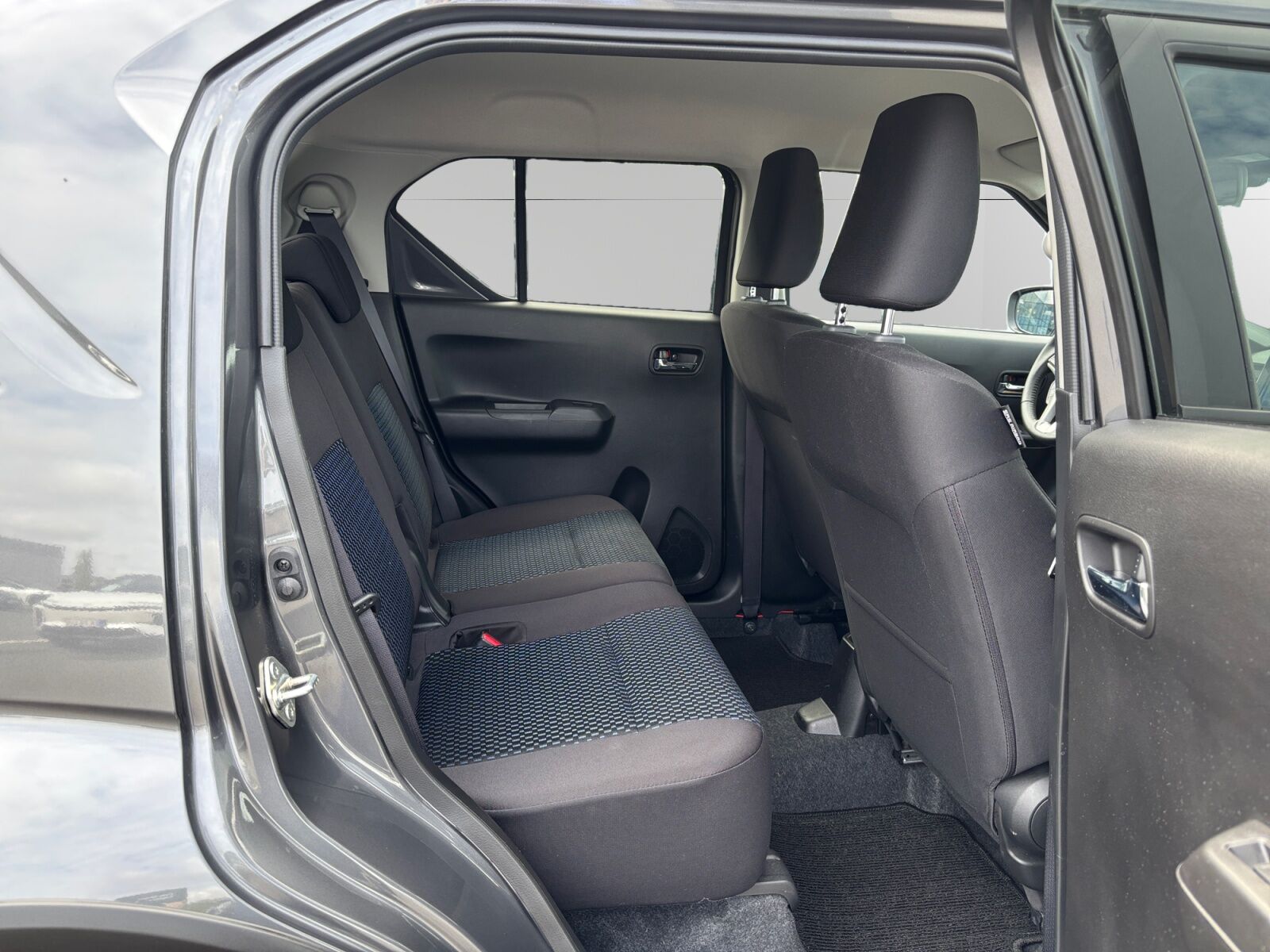 Billede af Suzuki Ignis 1,2 Dualjet  Mild hybrid Adventure Hybrid CVT 83HK 5d Aut.