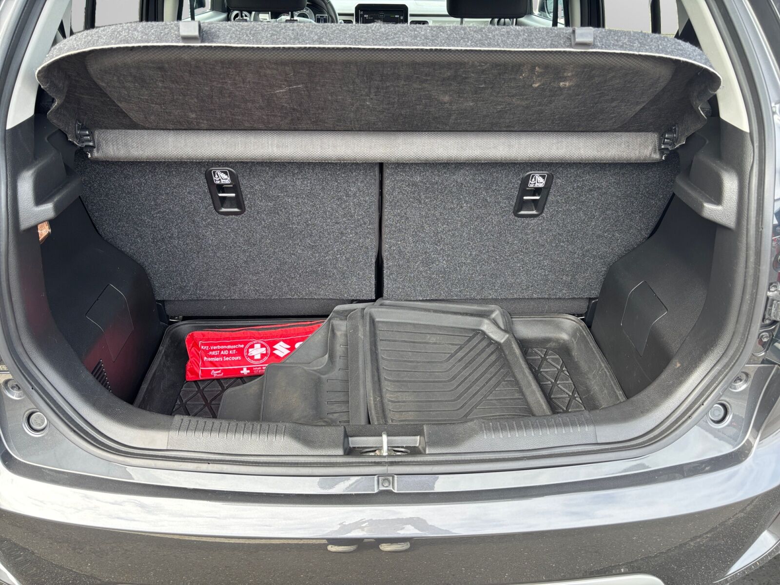 Billede af Suzuki Ignis 1,2 Dualjet  Mild hybrid Adventure Hybrid CVT 83HK 5d Aut.