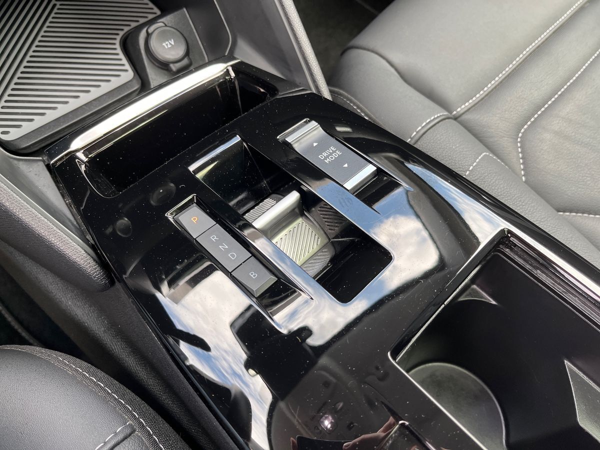 Billede af Citroën e-C4 X EL Palais Sky 136HK 5d Aut.