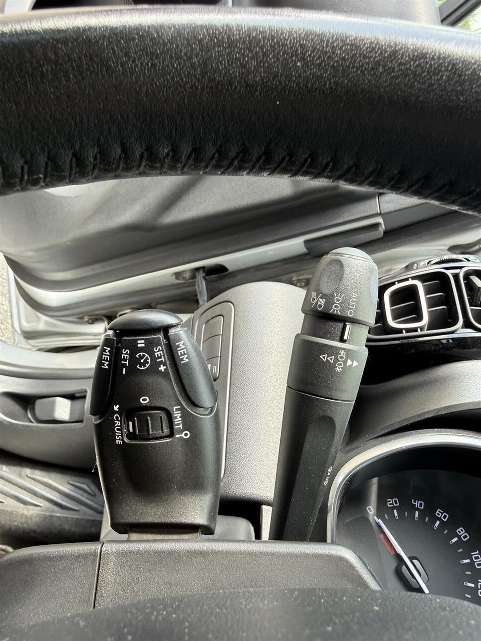 Billede af Citroën C3 Aircross 1,2 PureTech Platinum 82HK 5d