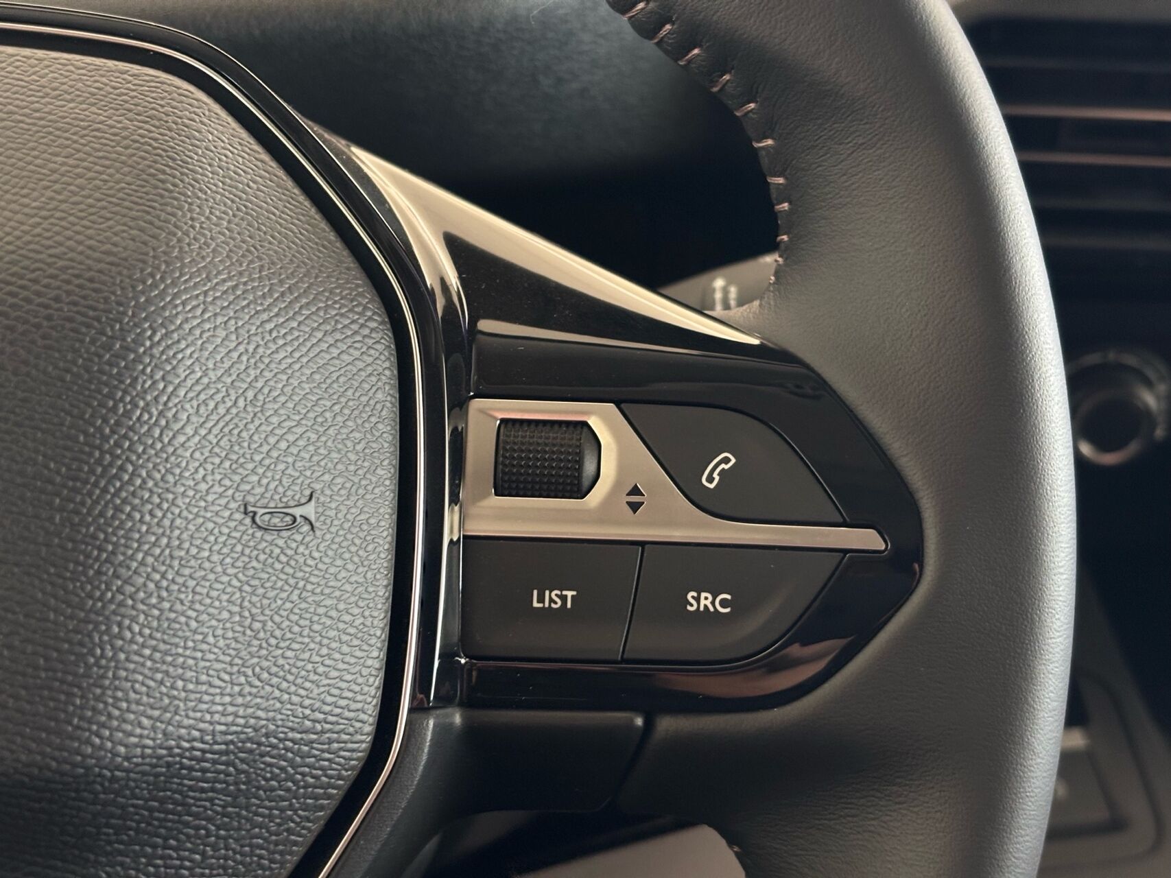 Billede af Peugeot e-Partner L1 V2 EL Plus 136HK Van Aut.
