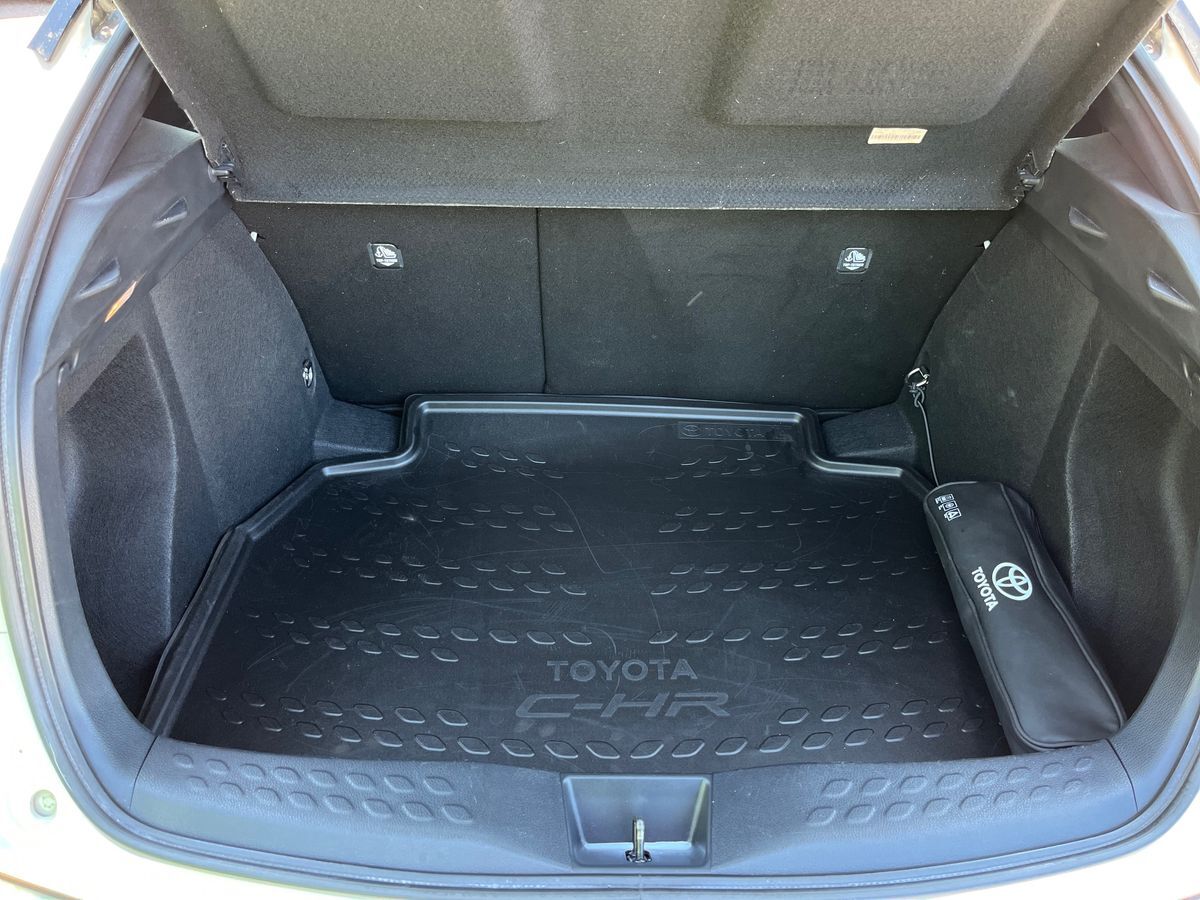 Billede af Toyota C-HR 1,8 Hybrid C-LUB Premium Multidrive S 122HK 5d Aut.